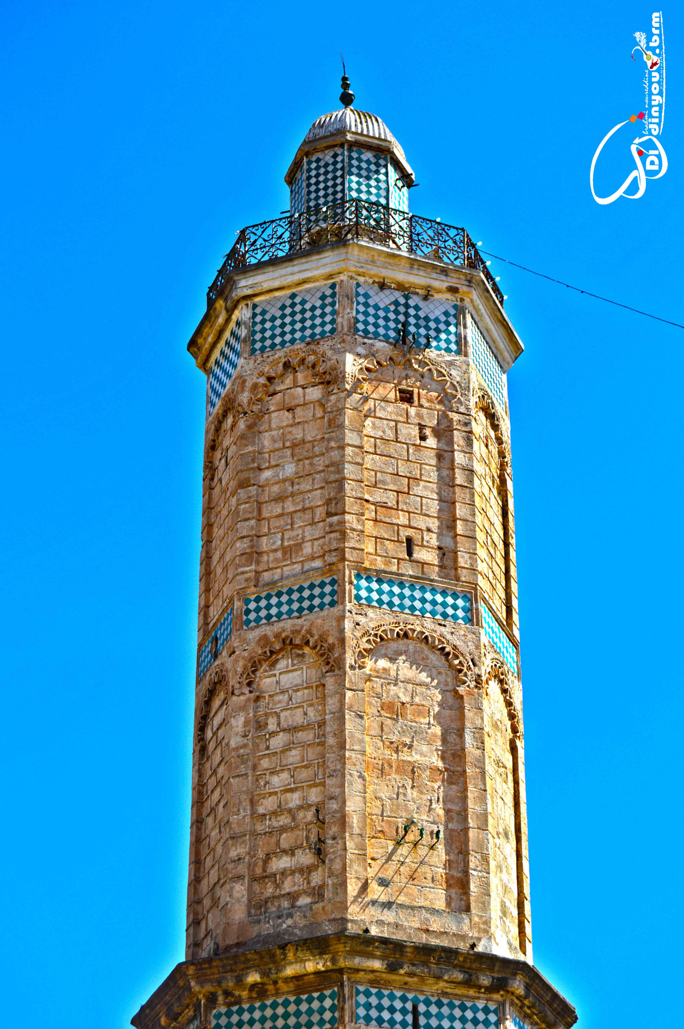 Nikon D3200 + AF Nikkor 70-210mm f/4-5.6D sample photo. Masjid el bacha photography