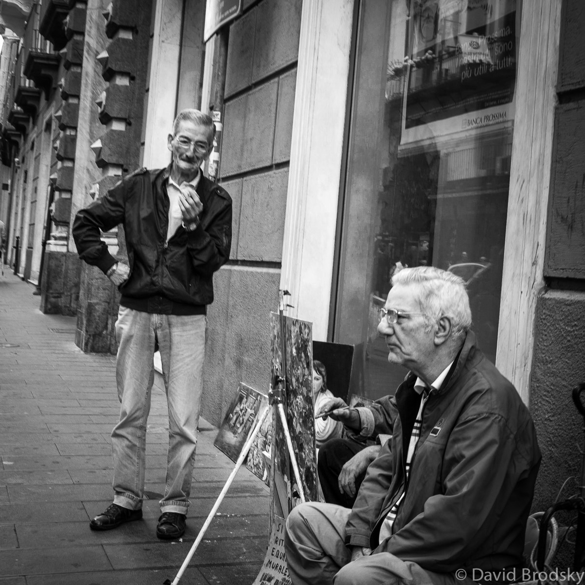Sony E 18-200mm F3.5-6.3 OSS LE sample photo. Art critic photography