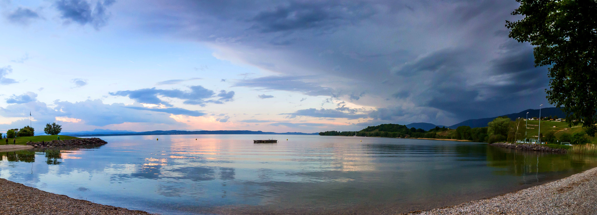 Canon EF-S 10-18mm F4.5–5.6 IS STM sample photo. Cortaillod plage, suisse photography