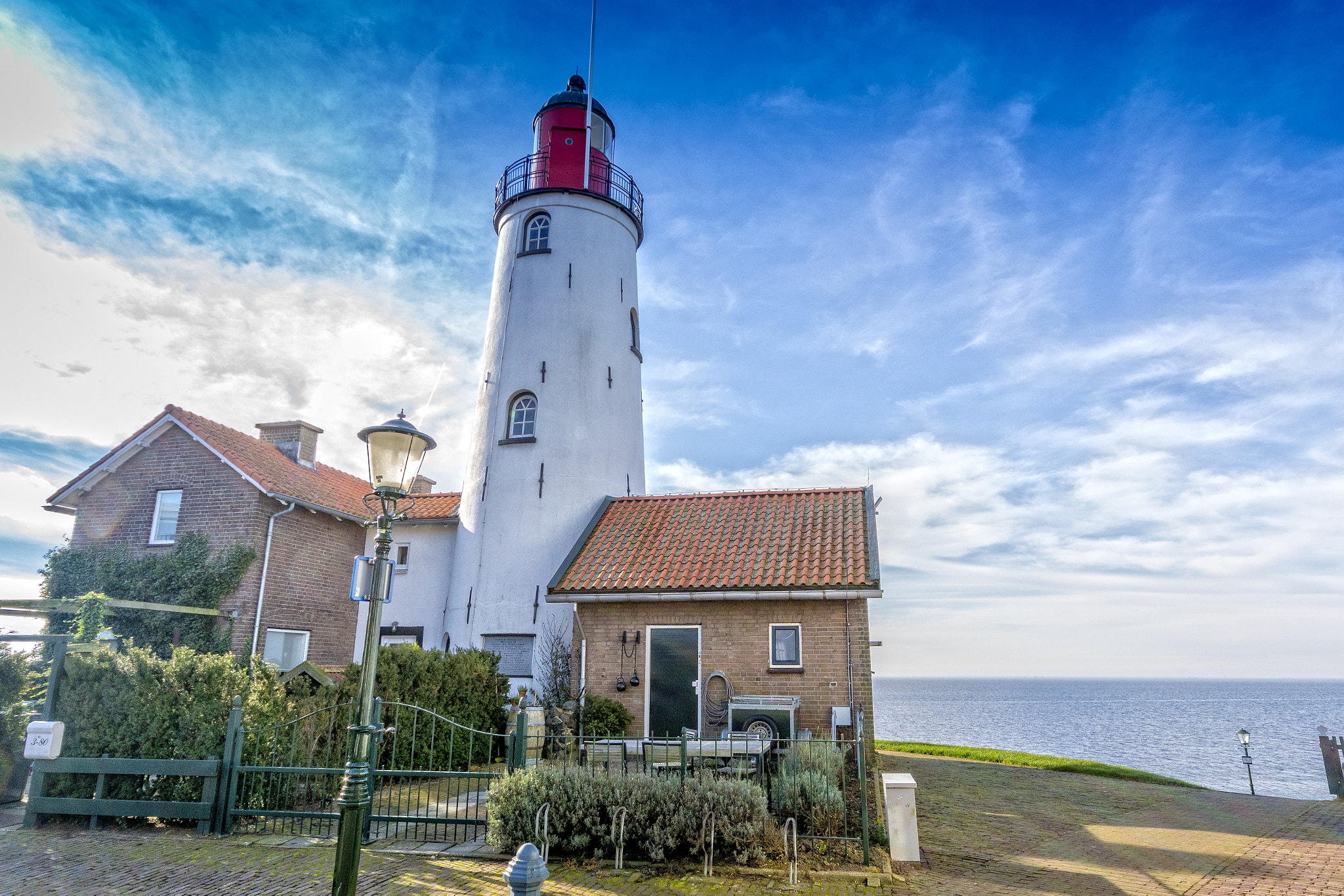 Minolta AF 28-80mm F3.5-5.6 II sample photo. Lighthouse urk photography