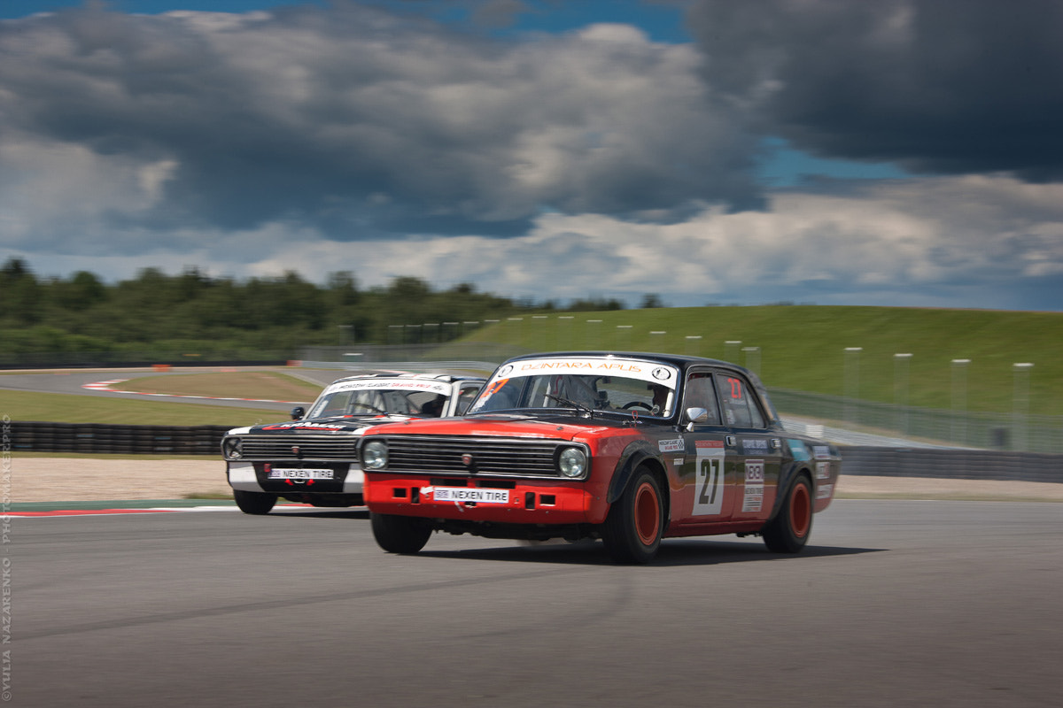 Canon EOS-1Ds Mark III sample photo. Oldtimers of ussr - volga photography