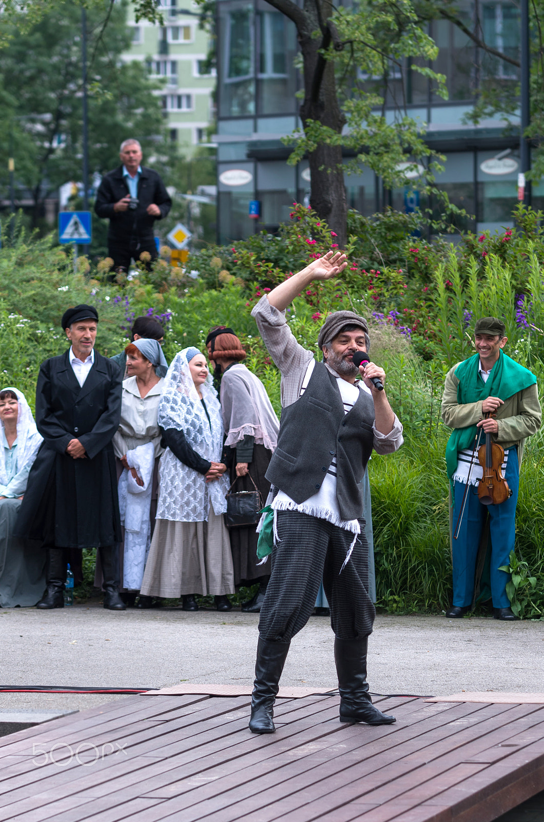 Pentax K-5 II sample photo. Fiddler on the roof photography