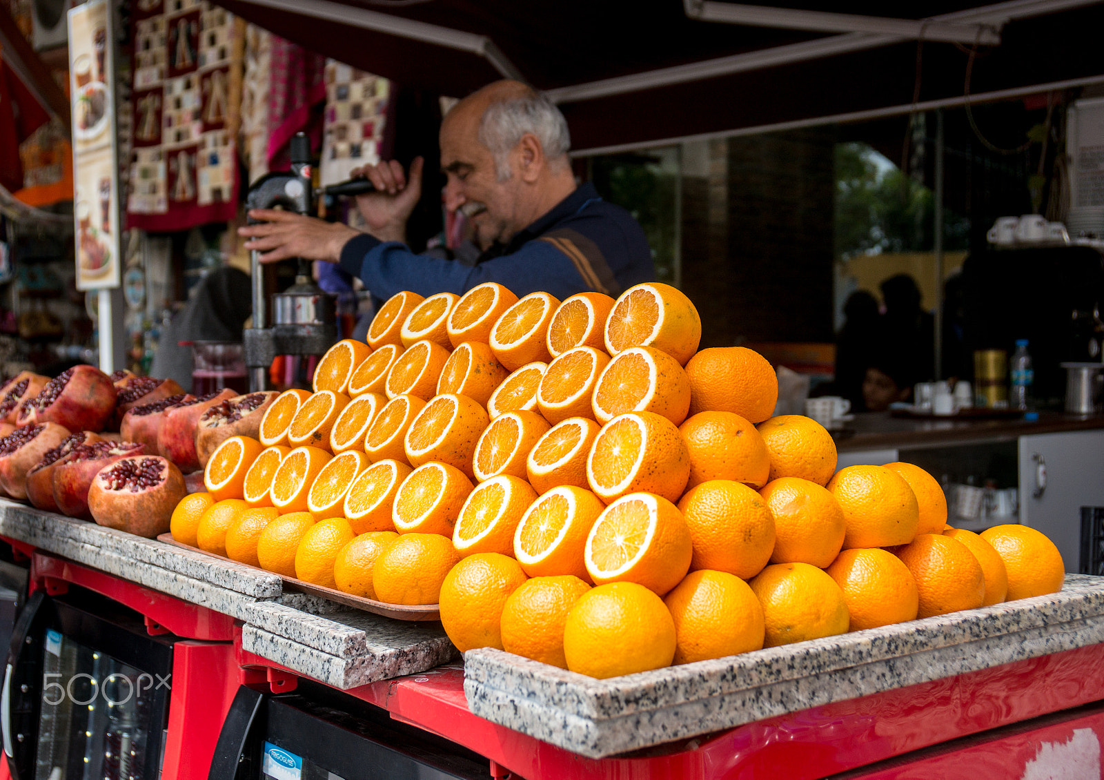 Sony Alpha NEX-5T + Sony Vario-Tessar T* E 16-70mm F4 ZA OSS sample photo. Solar orange photography