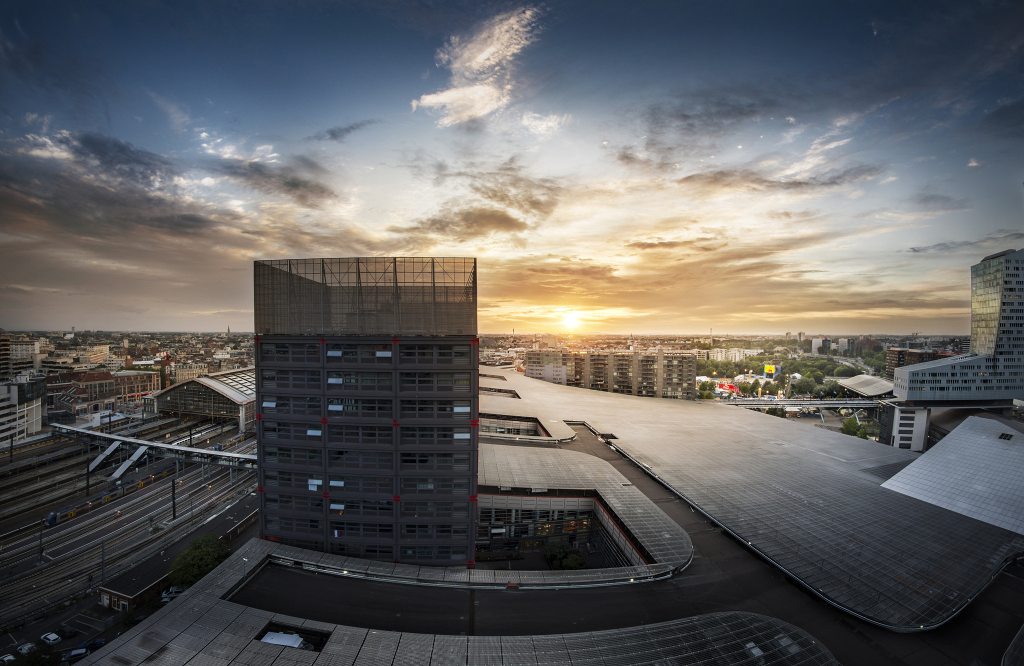 Nikon D7200 + Samyang 8mm F3.5 Aspherical IF MC Fisheye sample photo. Golden photography