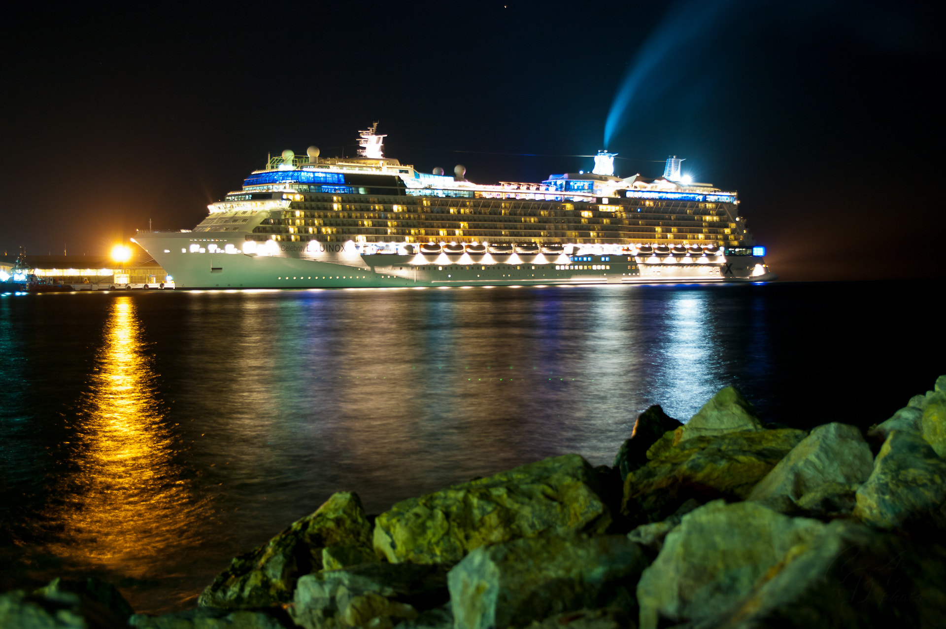 cruise ship night time