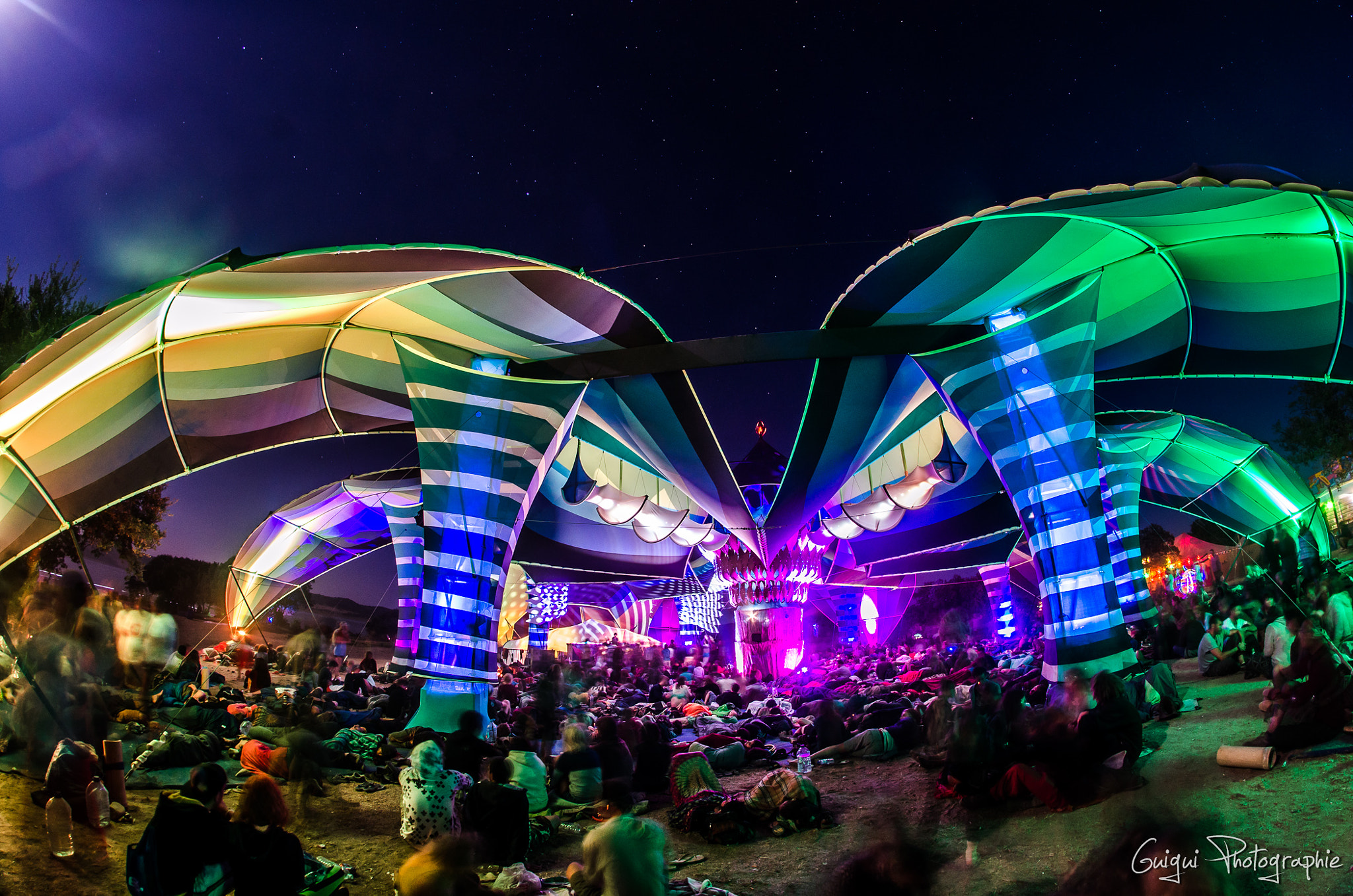 Nikon D7000 + Samyang 8mm F3.5 Aspherical IF MC Fisheye sample photo. Chilling out photography