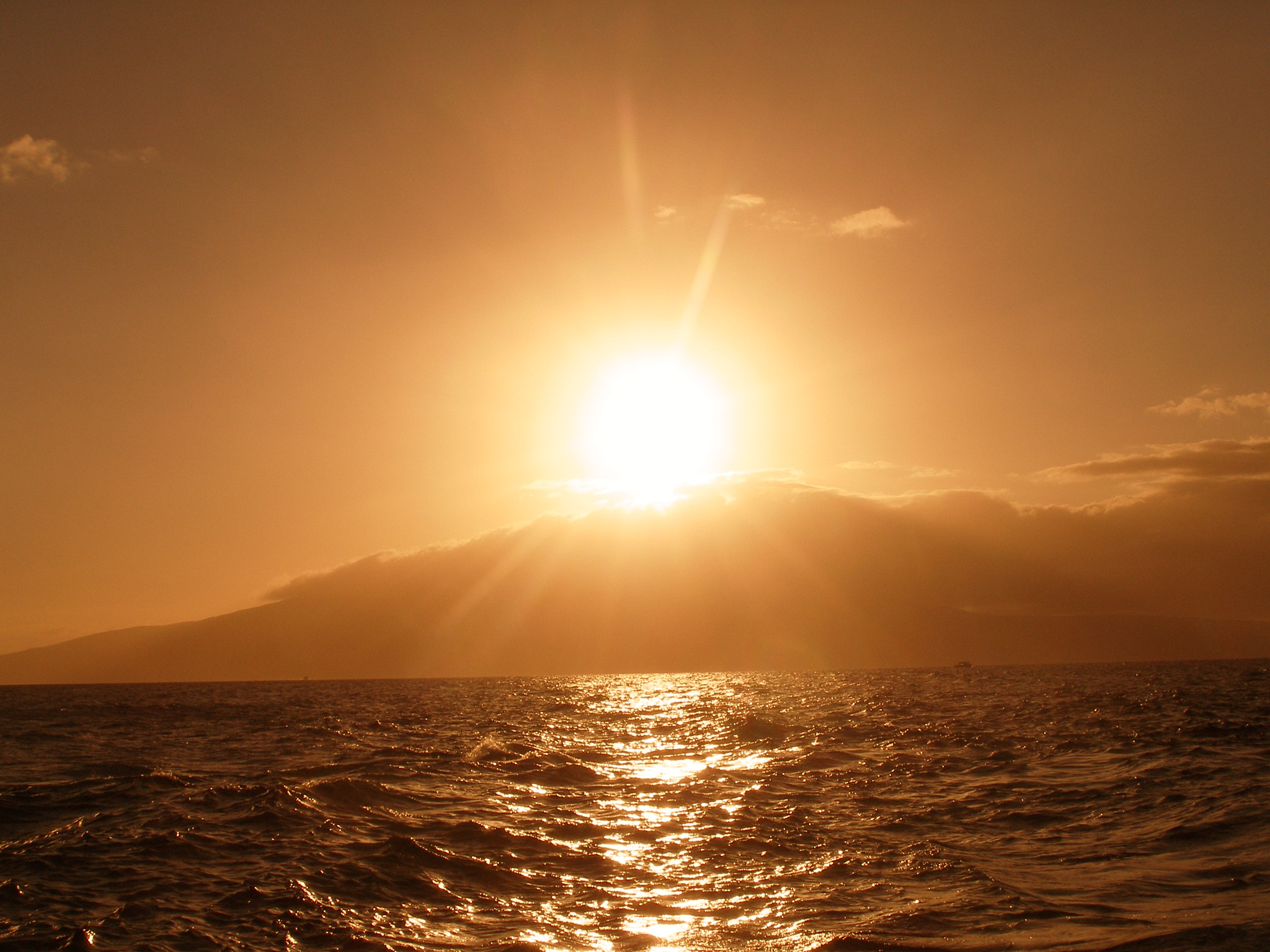 Olympus C70Z,C7000Z sample photo. Lahaina photography