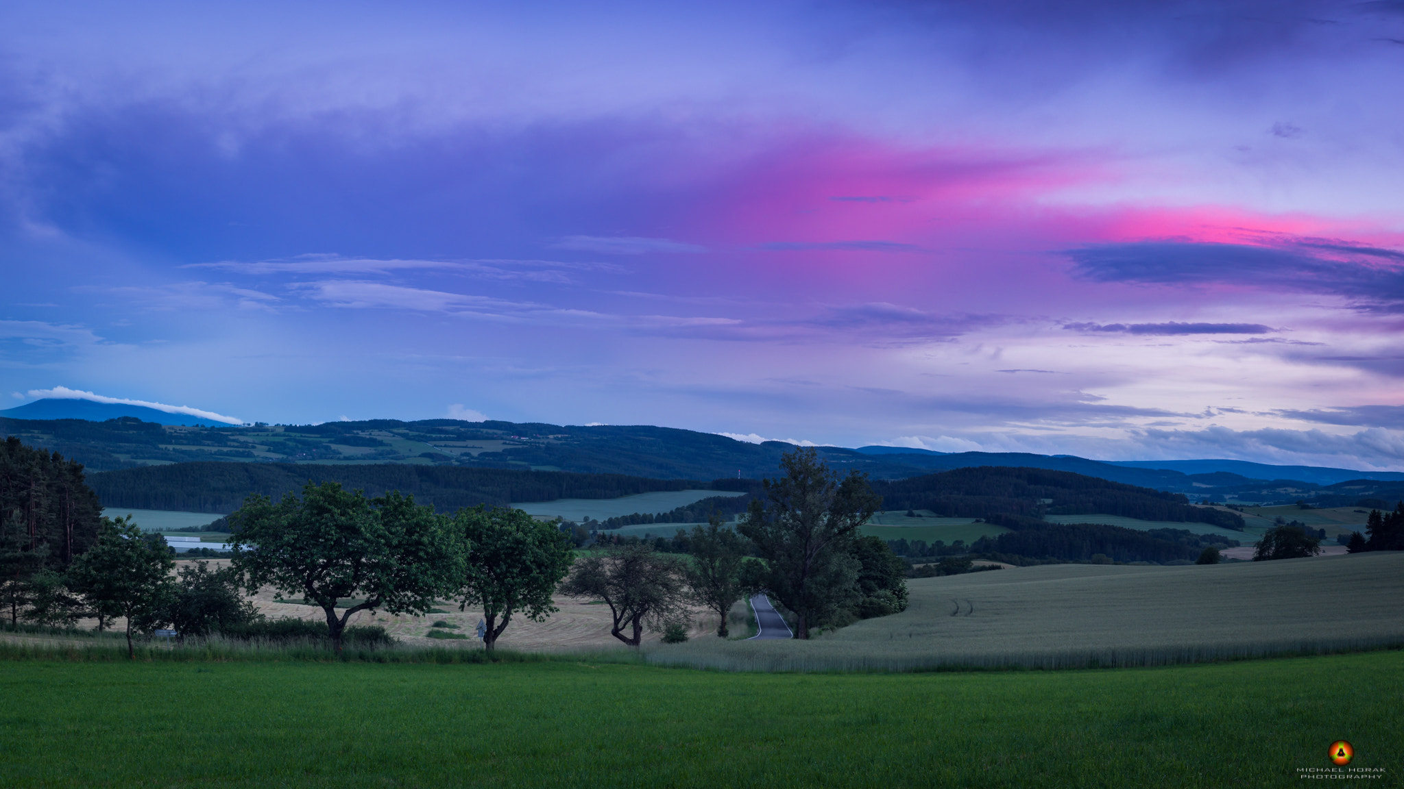 Sony SLT-A77 + Minolta AF 50mm F1.7 sample photo. Sunset lights photography