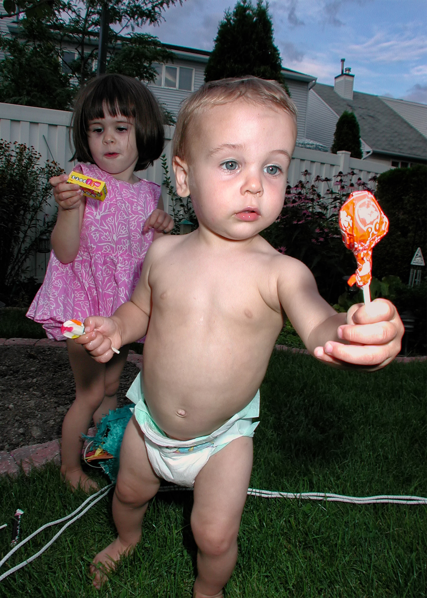 Nikon E990 sample photo. Card number isaac w lollipop james darcy bday photography