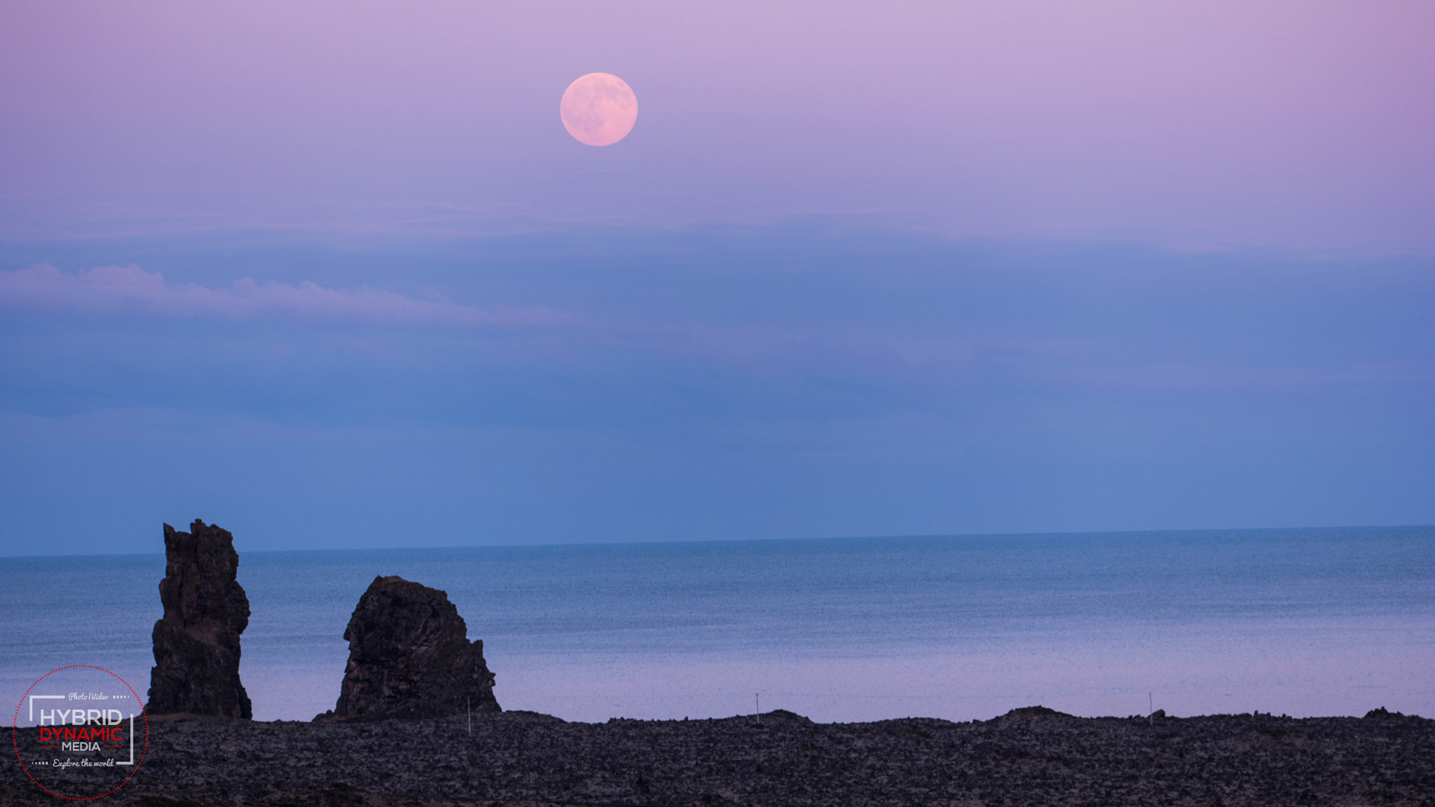 NX 50-150mm F2.8 S sample photo. To the moon and back photography