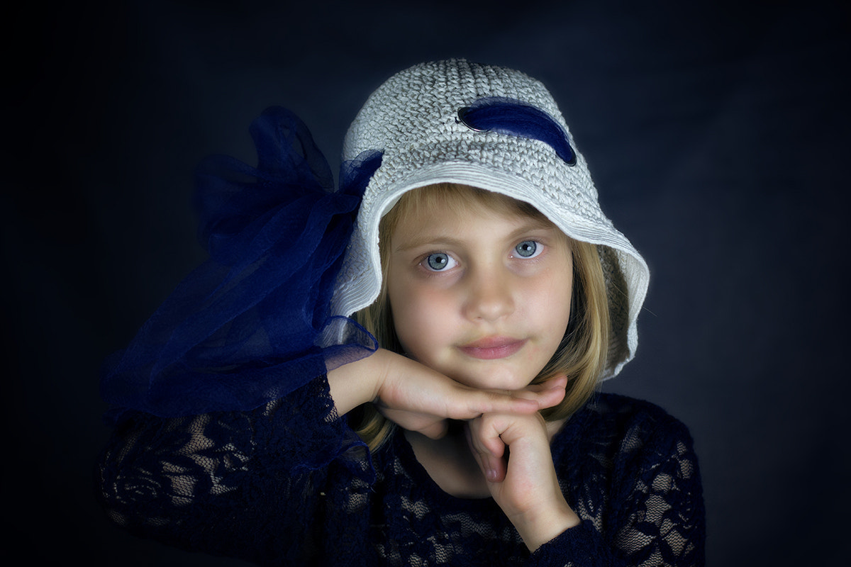 Canon EOS 60D + Canon EF 50mm F1.4 USM sample photo. Sometimes blue photography