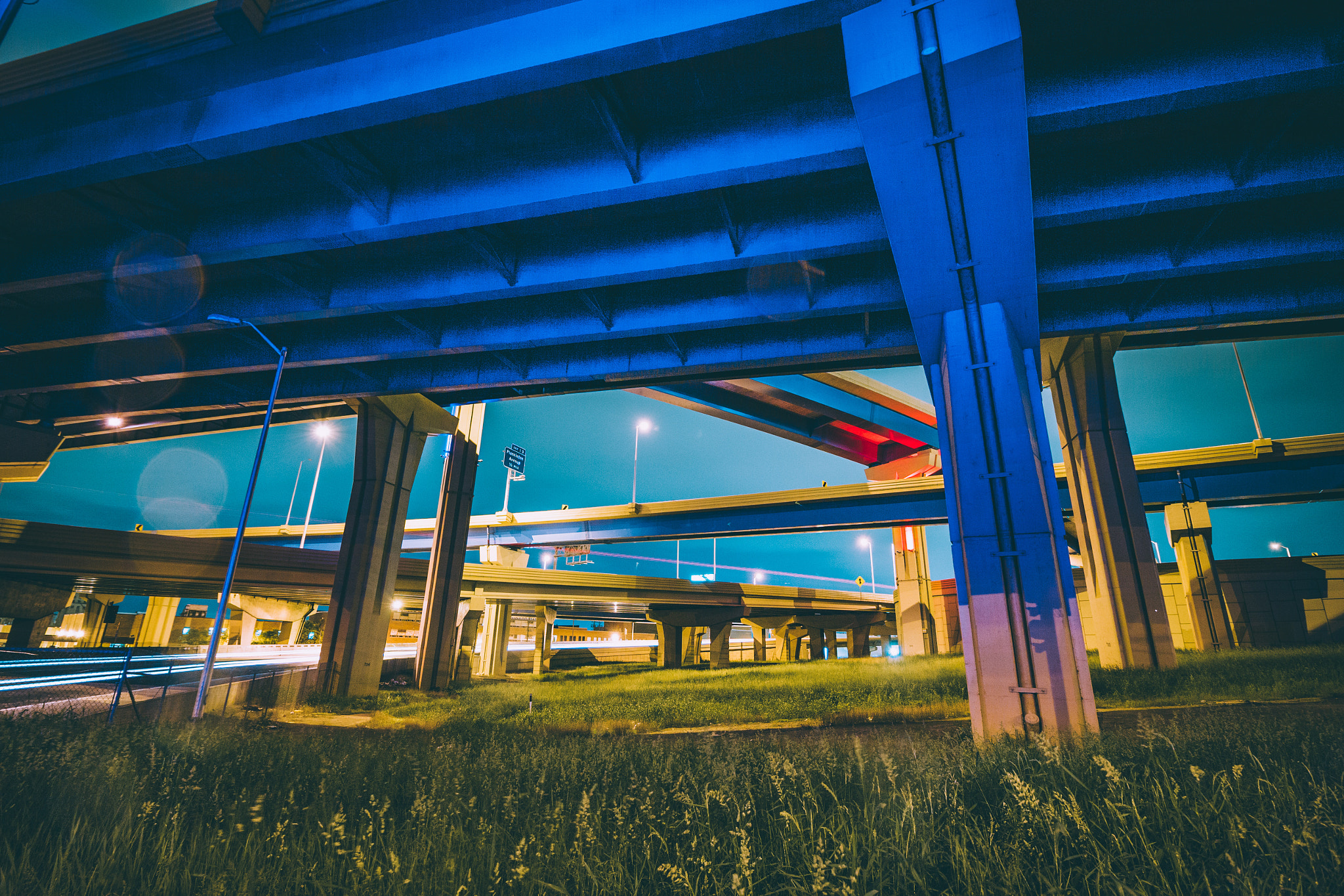 Canon EF-S 10-18mm F4.5–5.6 IS STM sample photo. Marquette interchange 3 photography