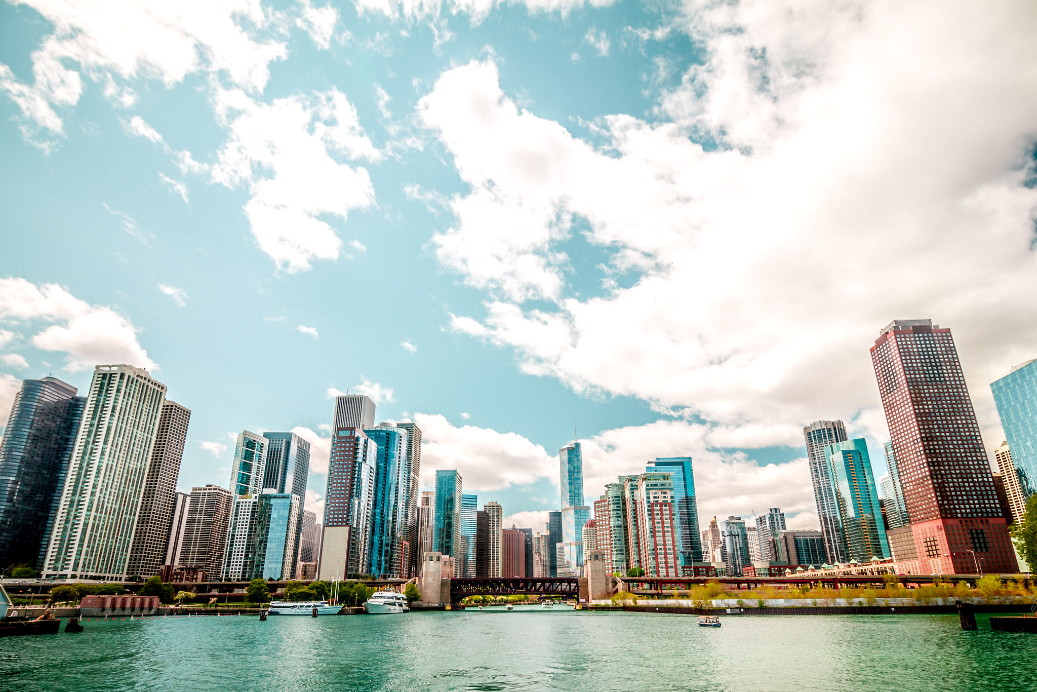 Canon EF-S 10-18mm F4.5–5.6 IS STM sample photo. Chicago 1 photography