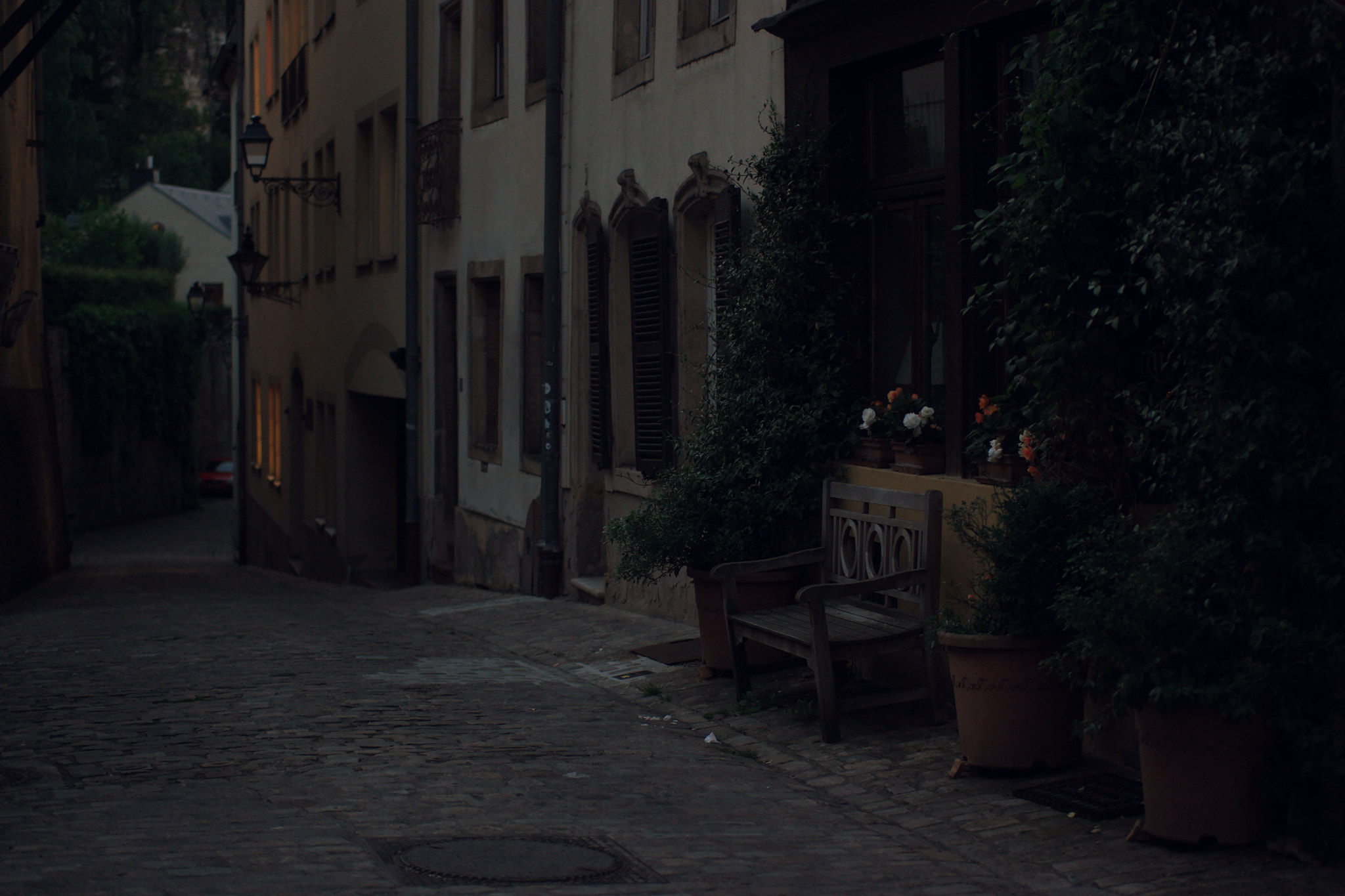 Samsung NX 45mm F1.8 sample photo. Alone photography