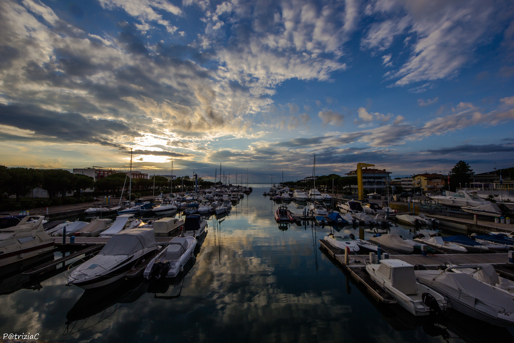 Sigma 8-16mm F4.5-5.6 DC HSM sample photo. #clouds# photography