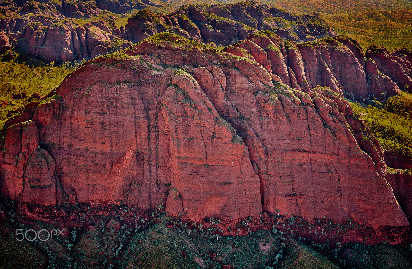 Phase One IQ3 100MP + Schneider LS 80mm f/2.8 sample photo. Ragged range aerial shot photography