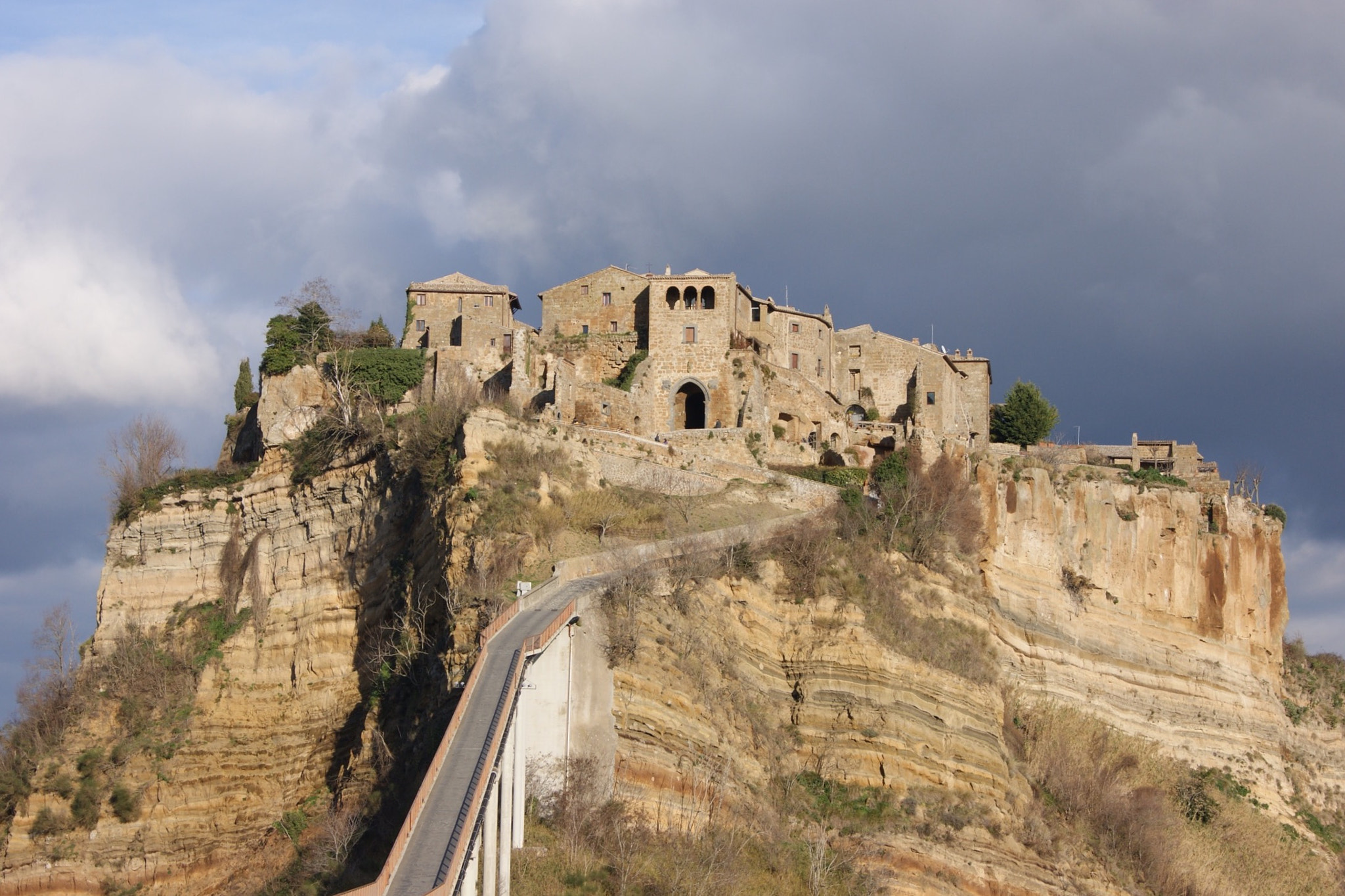 Sony Alpha DSLR-A390 sample photo. Civita di bagnoregio photography