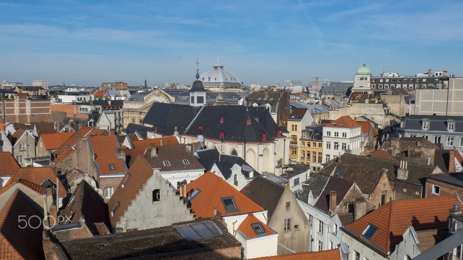 Panasonic Lumix DMC-GH4 sample photo. Cityscape of brussels in a beautiful summer morning photography