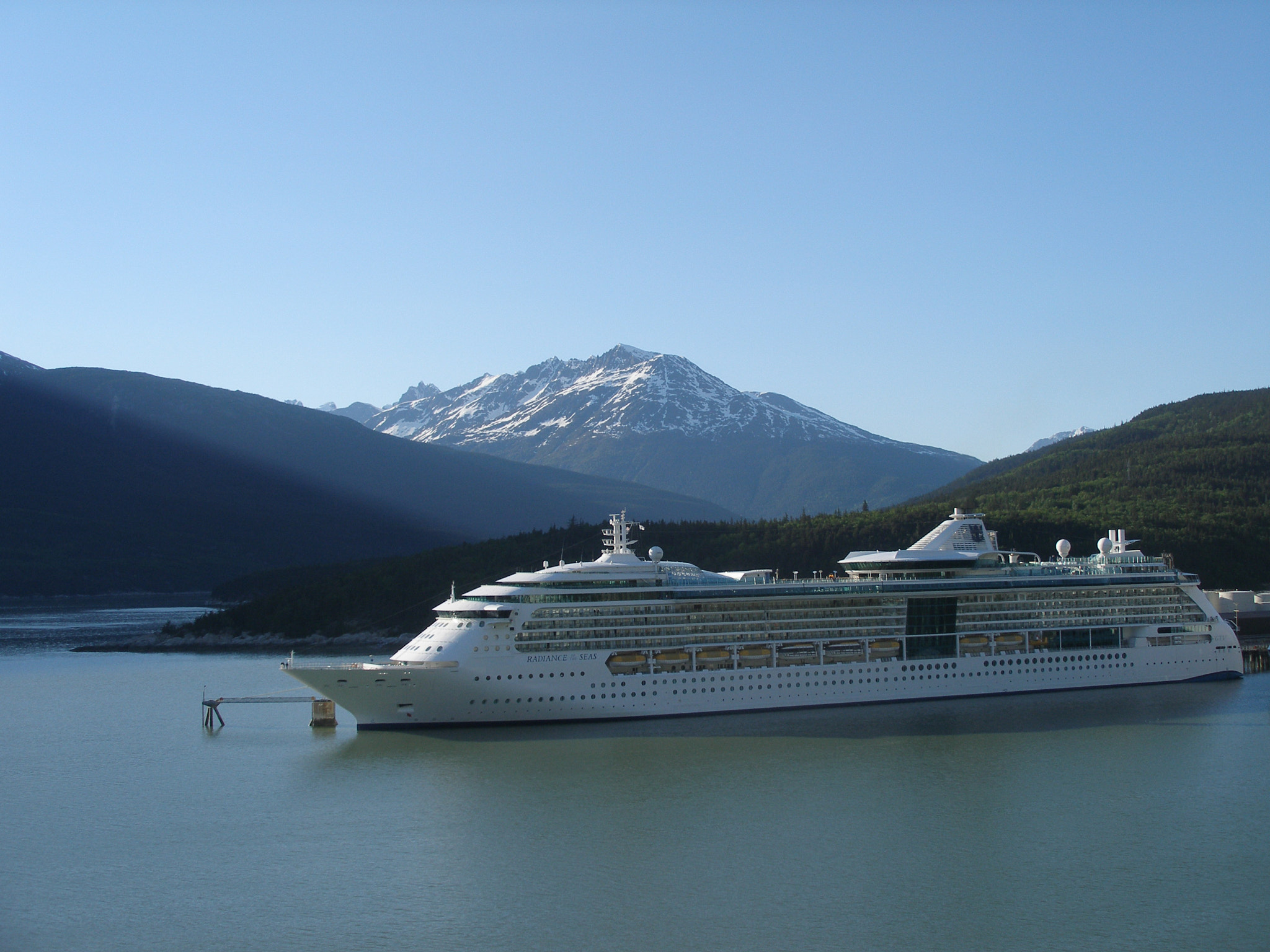 Olympus C70Z,C7000Z sample photo. Cruise ship , alaska , skagway. photography