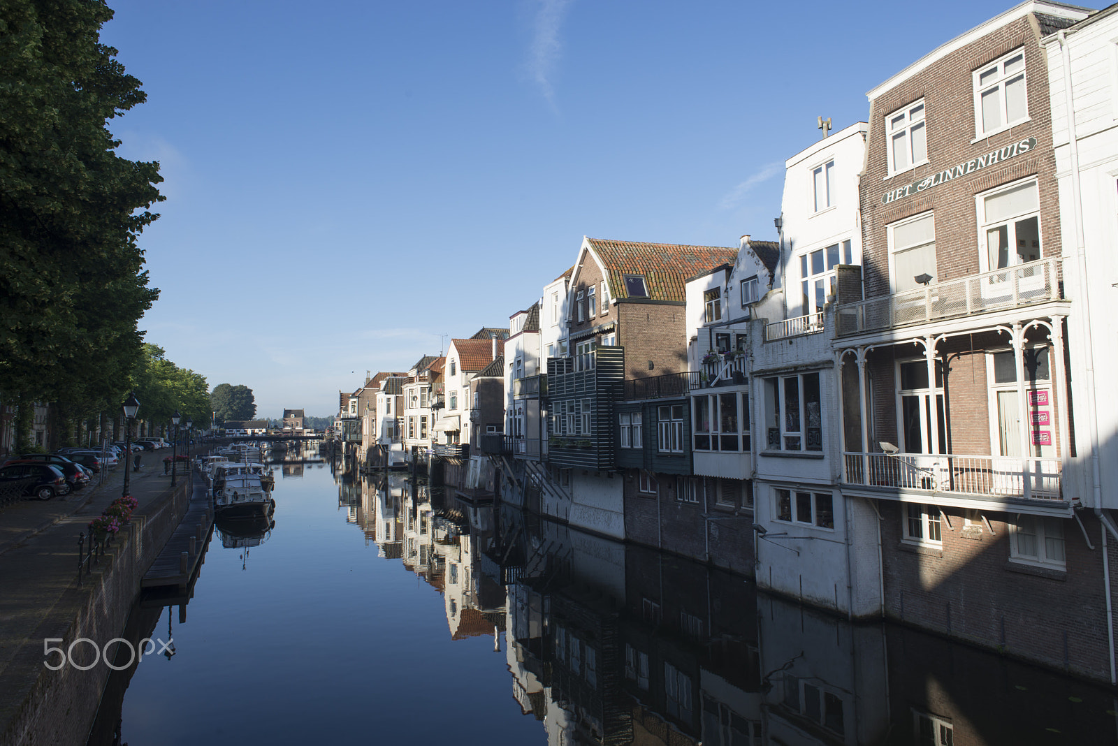 Nikon D610 + Nikon AF Nikkor 24mm F2.8D sample photo. Gorinchem, holland photography