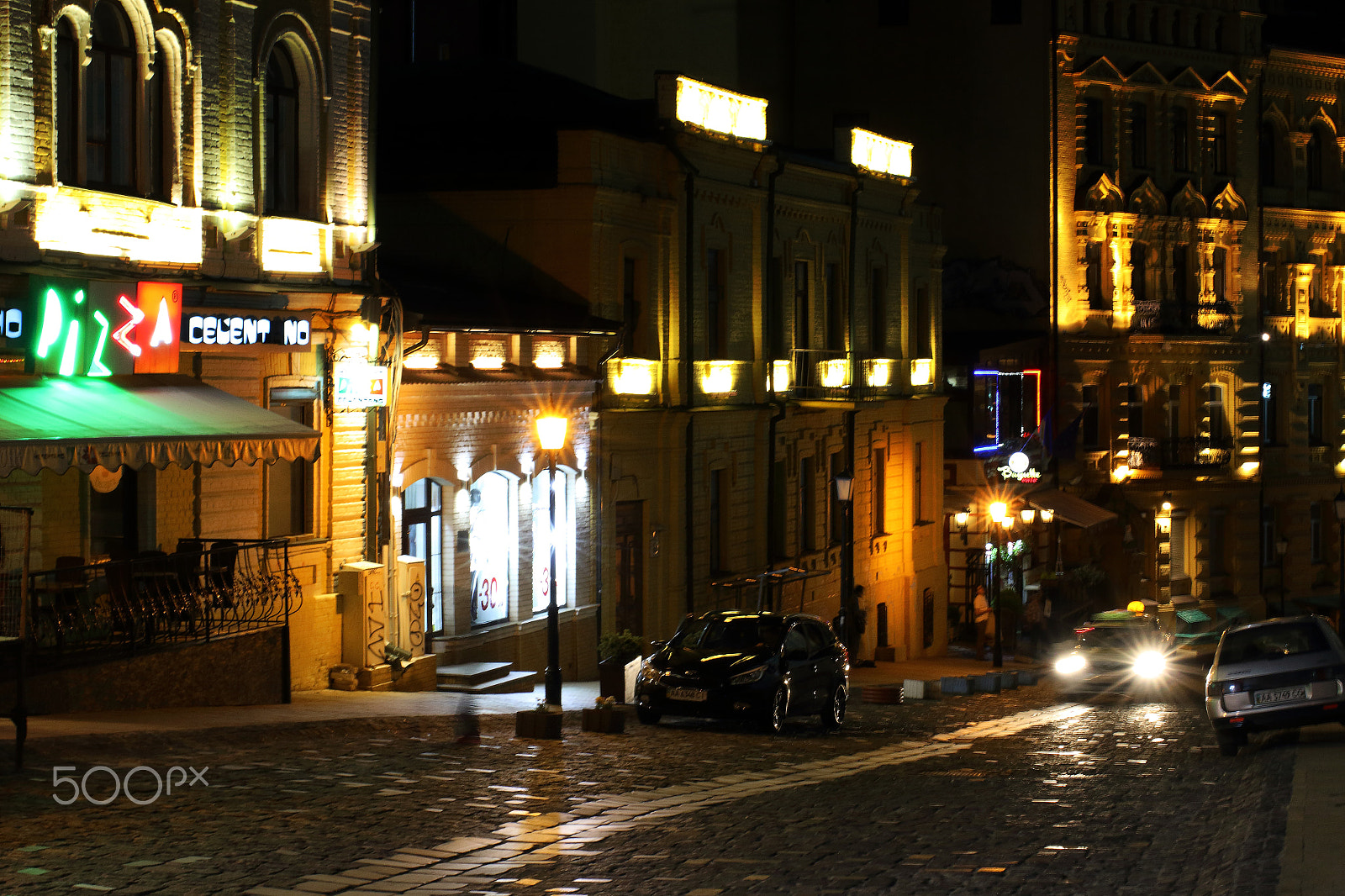 Tamron SP 45mm F1.8 Di VC USD sample photo. Night in the city photography