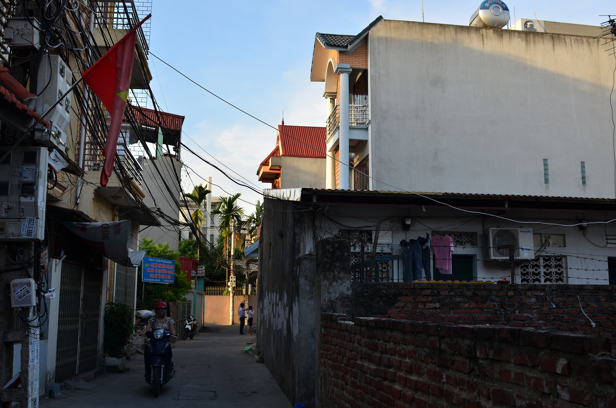 Manual Lens No CPU sample photo. Ngõ nhỏ photography