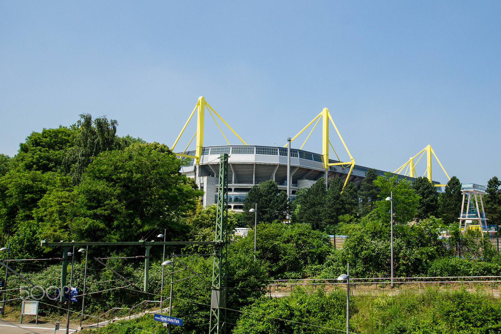 Sony SLT-A77 + 10-20mm F3.5 sample photo. Temple of borussia photography