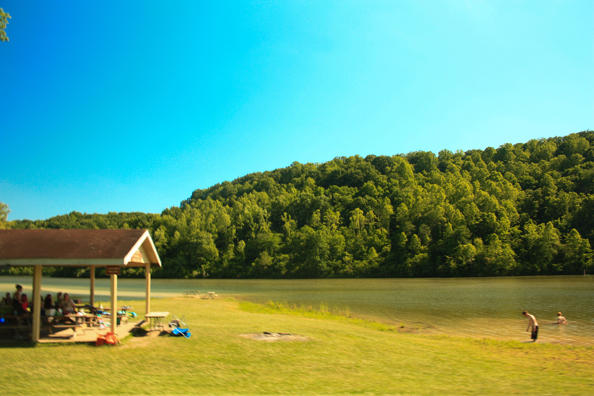 Canon EF-S 18-55mm F3.5-5.6 sample photo. Paradise photography