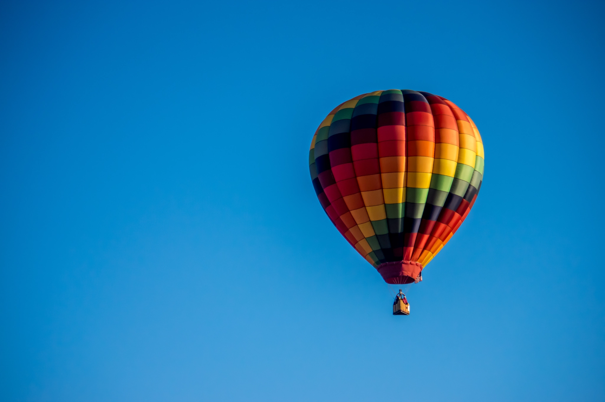 smc Pentax-DA L 50-200mm F4-5.6 ED WR sample photo. Up up & away photography