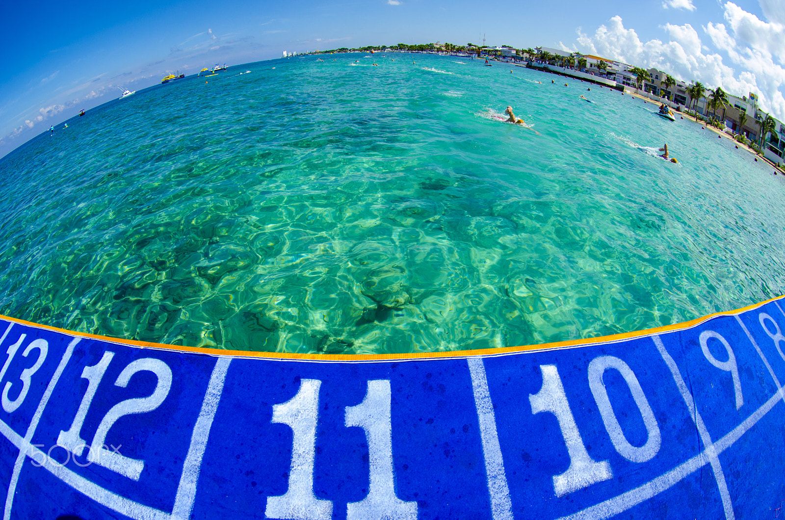 Tokina AT-X 10-17mm F3.5-4.5 DX Fisheye sample photo. Getting ready for the start of the triathlon in cozumel. photography