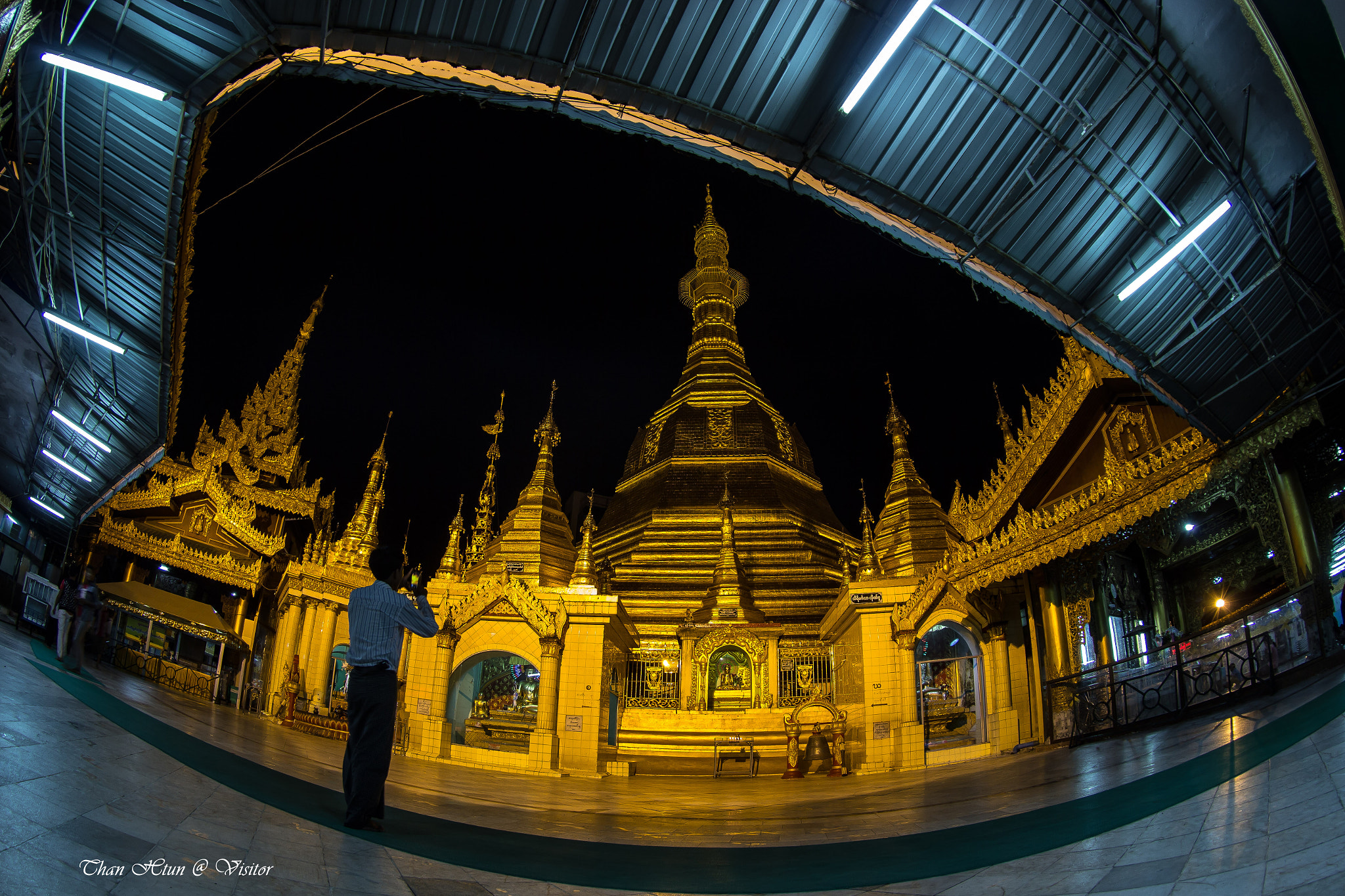Canon EF 8-15mm F4L Fisheye USM sample photo