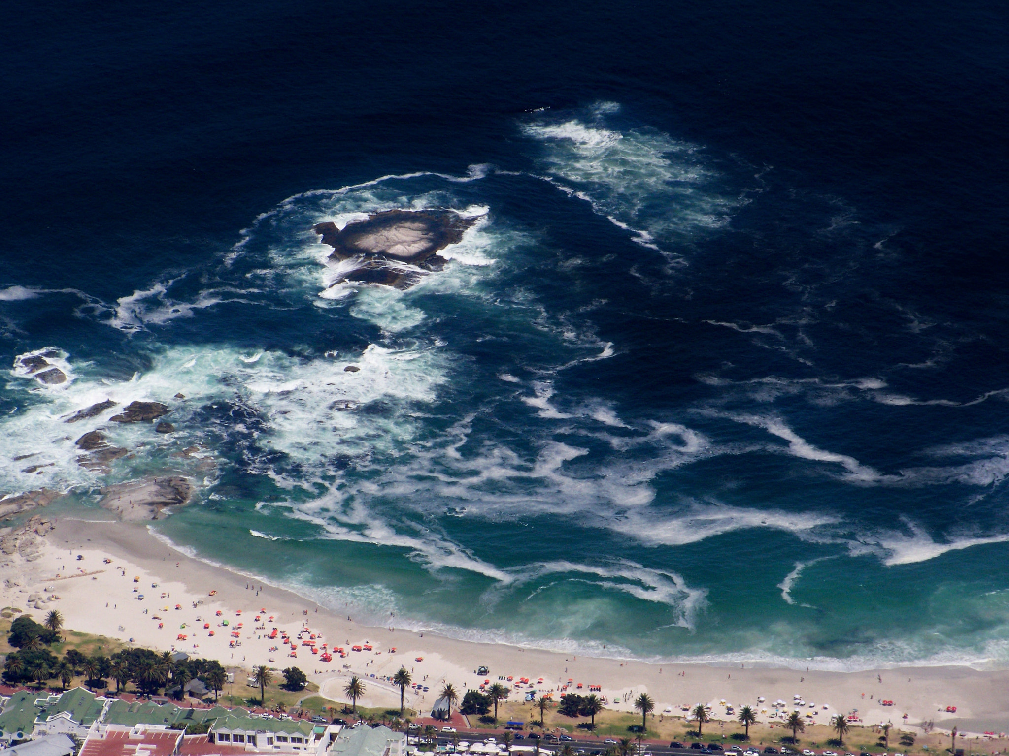 Kodak EASYSHARE Z1012 IS DIGITAL CAMERA sample photo. Beautiful ocean photography