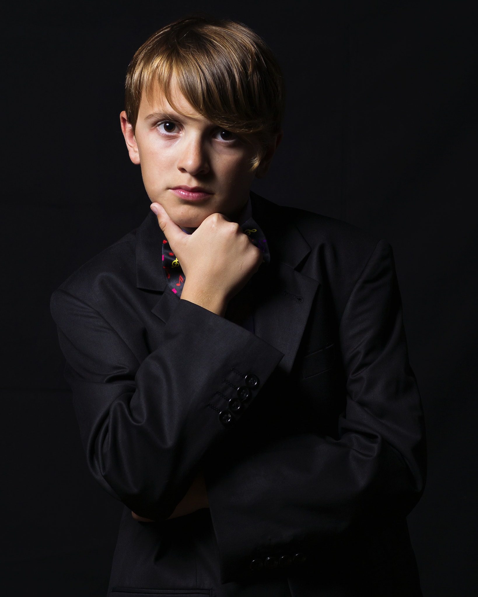Canon EOS 60D + Canon EF 100mm F2.0 USM sample photo. Young executive photography