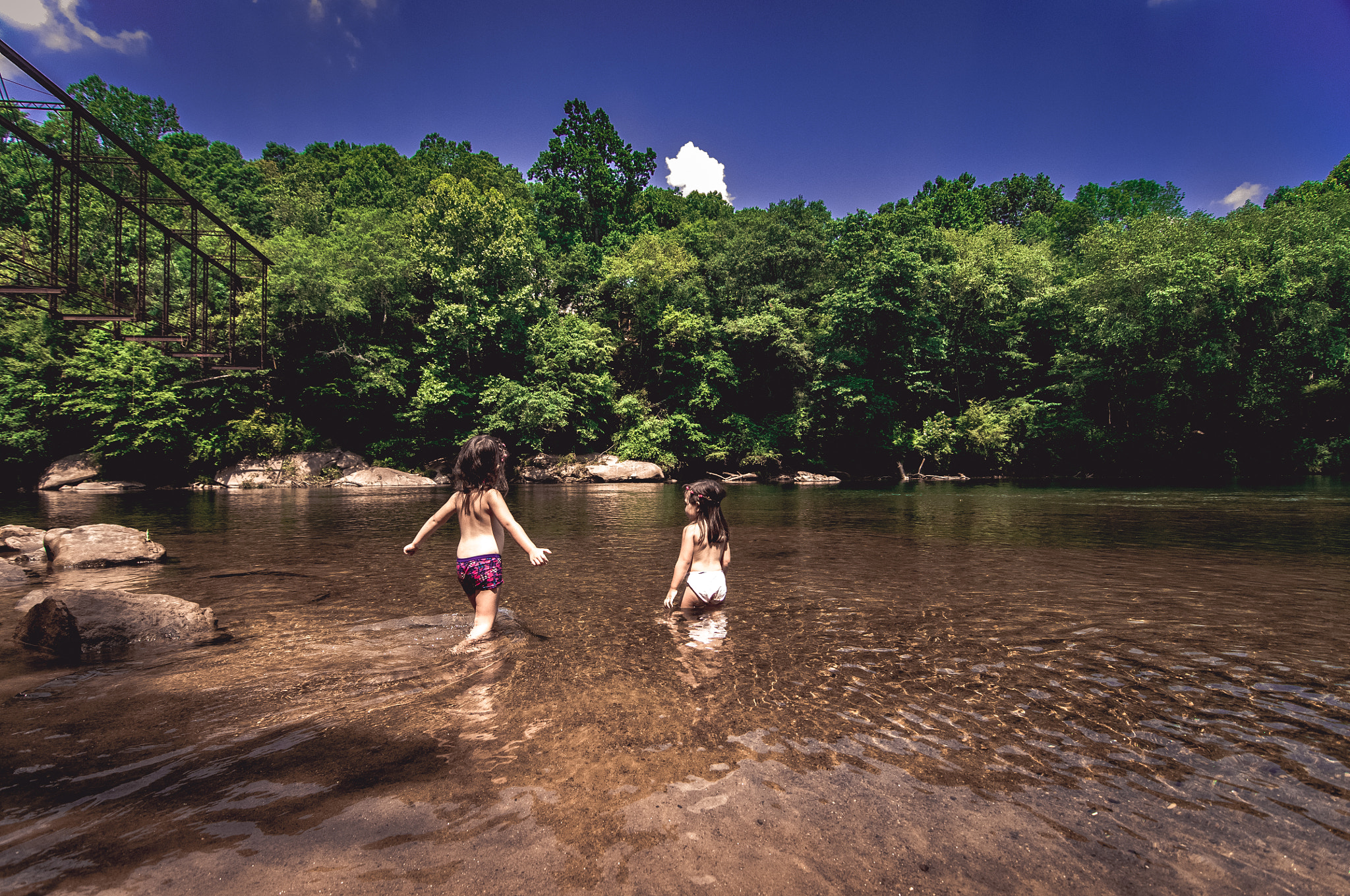 Tokina AT-X Pro 11-16mm F2.8 DX sample photo. Waders photography