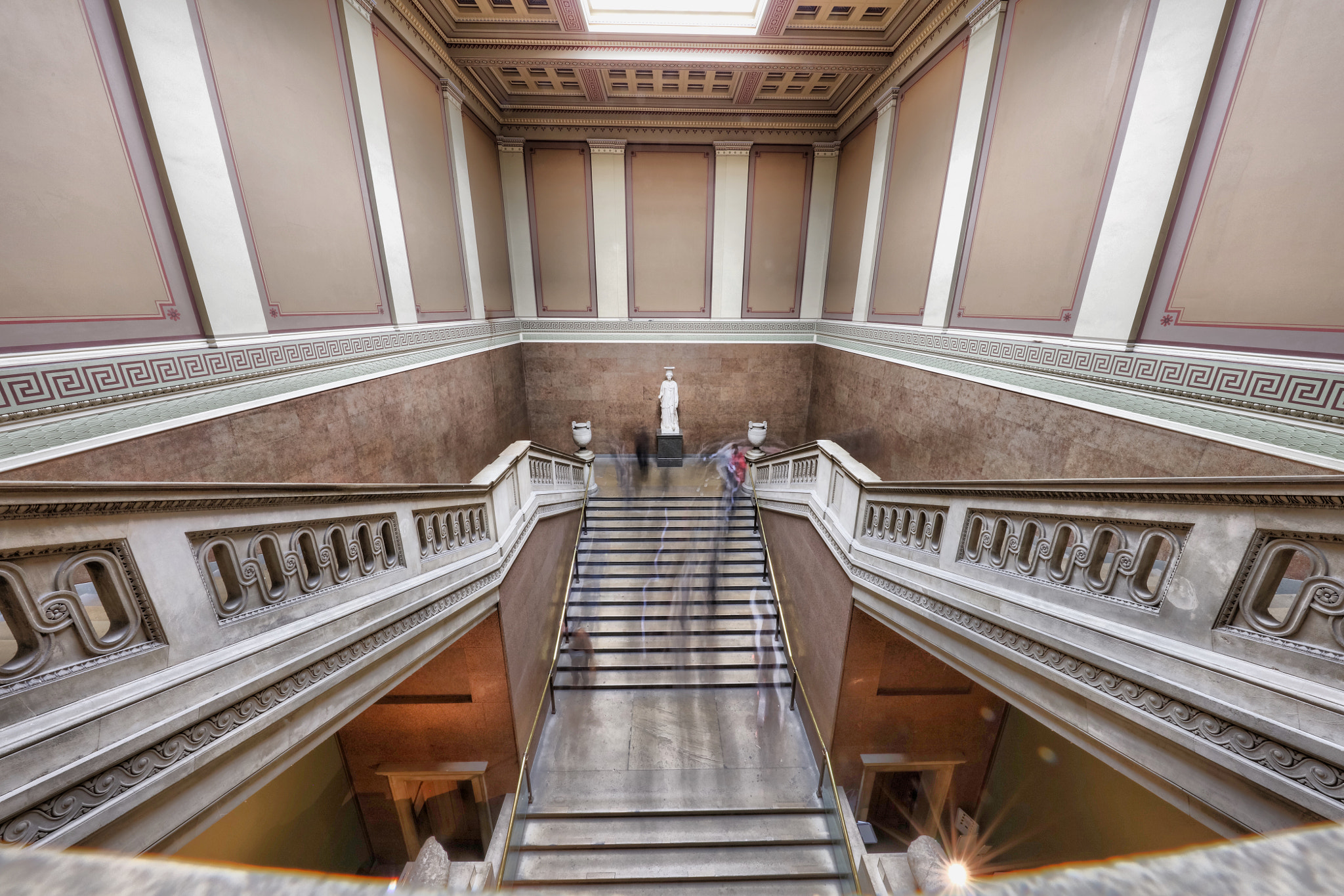 Canon EOS 5DS R + Canon EF 11-24mm F4L USM sample photo. U.k. london photography