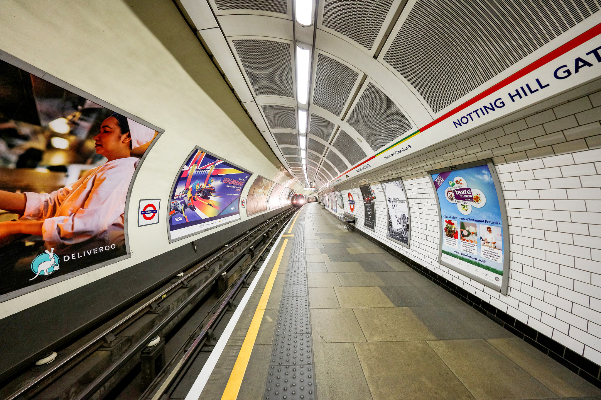 Canon EOS 5DS R + Canon EF 11-24mm F4L USM sample photo. U.k. london photography