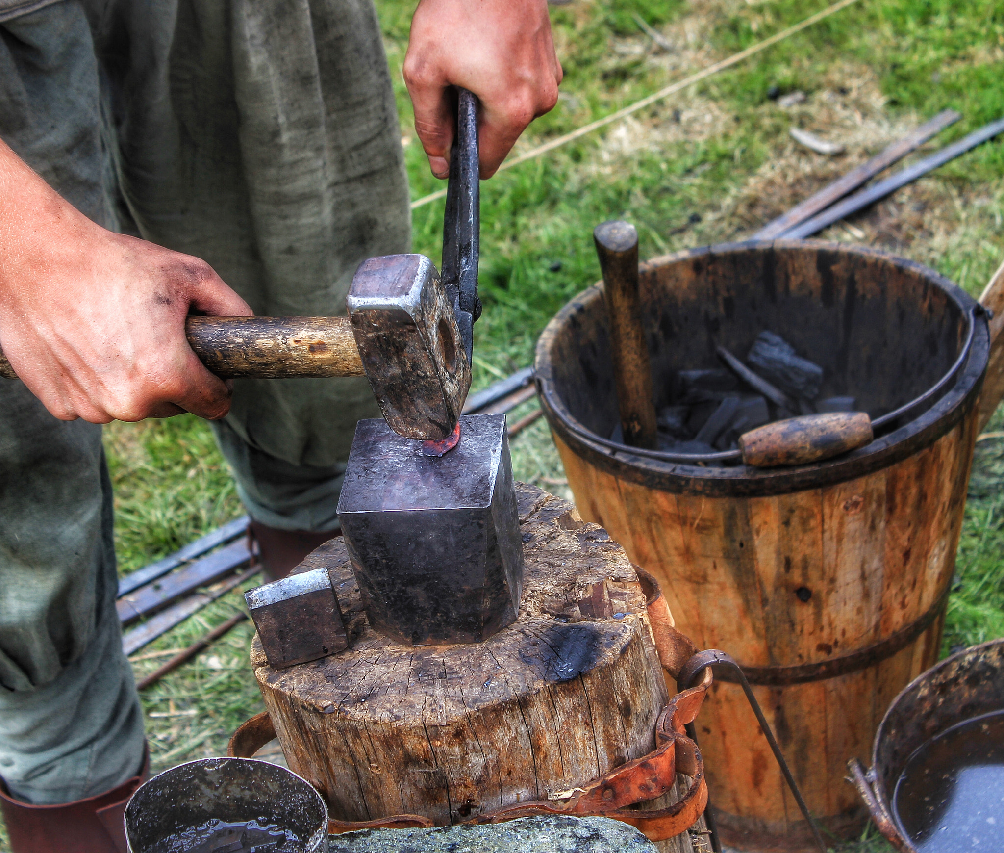 Canon EF-S 18-55mm F3.5-5.6 IS sample photo. The blacksmith at avaldsnes viking village photography