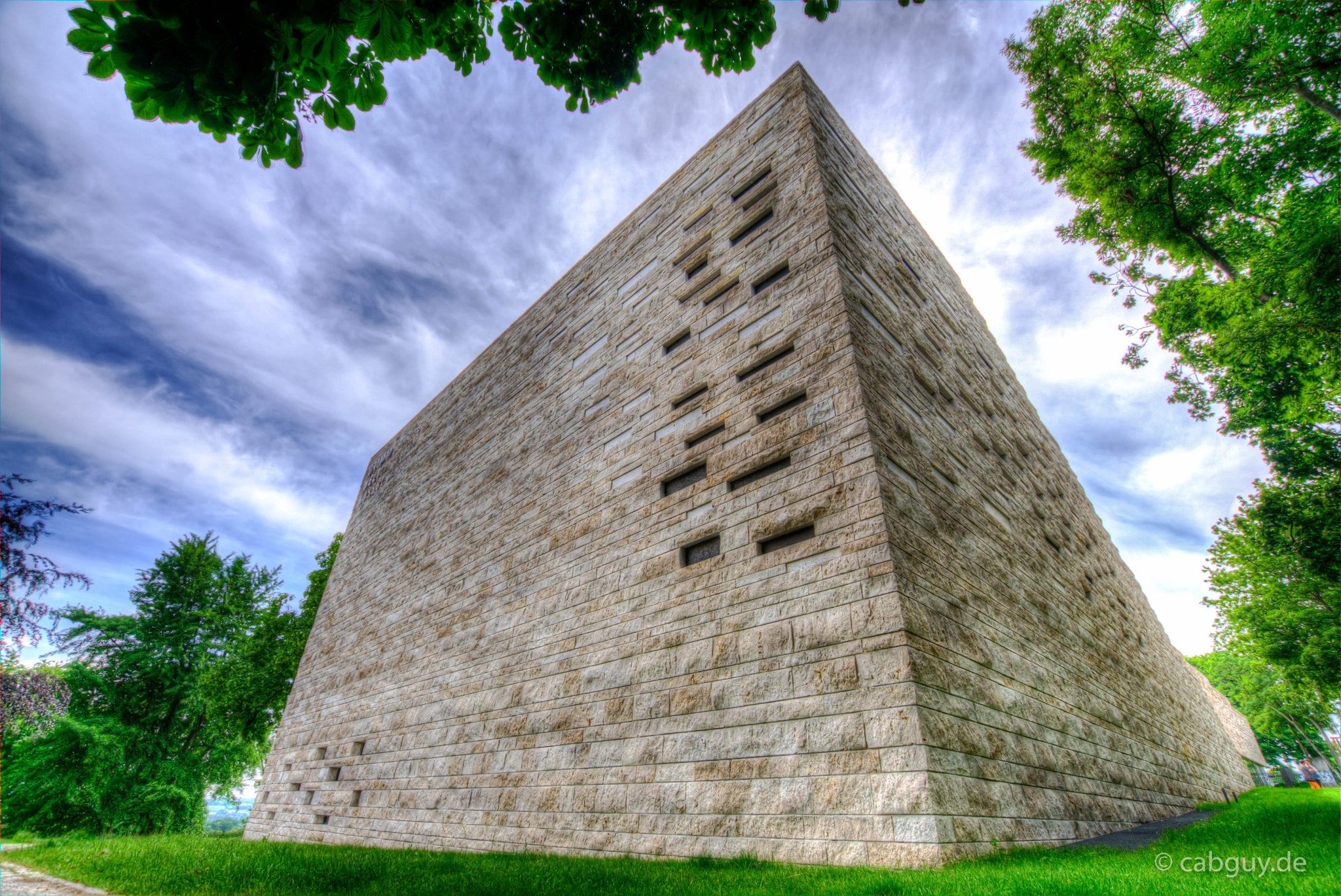 Sony ILCA-77M2 + Sigma 10-20mm F3.5 EX DC HSM sample photo. Grimmwelt photography