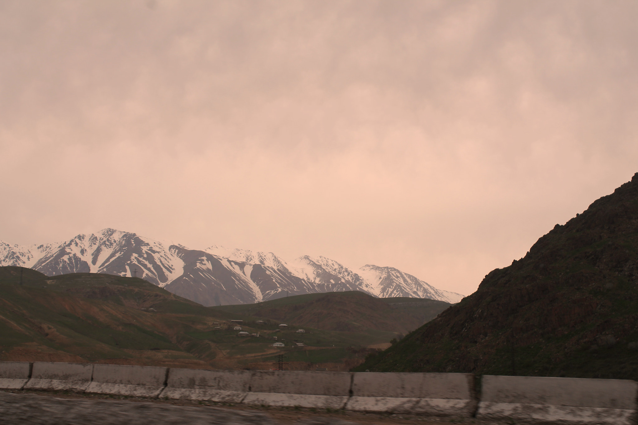 Canon EF-S 18-55mm F3.5-5.6 IS II sample photo. Himalayas photography