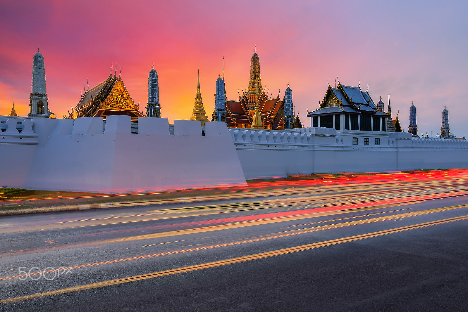 Pentax smc DA 12-24mm F4.0 ED AL (IF) sample photo. Grand palace in bangkok, thailand photography