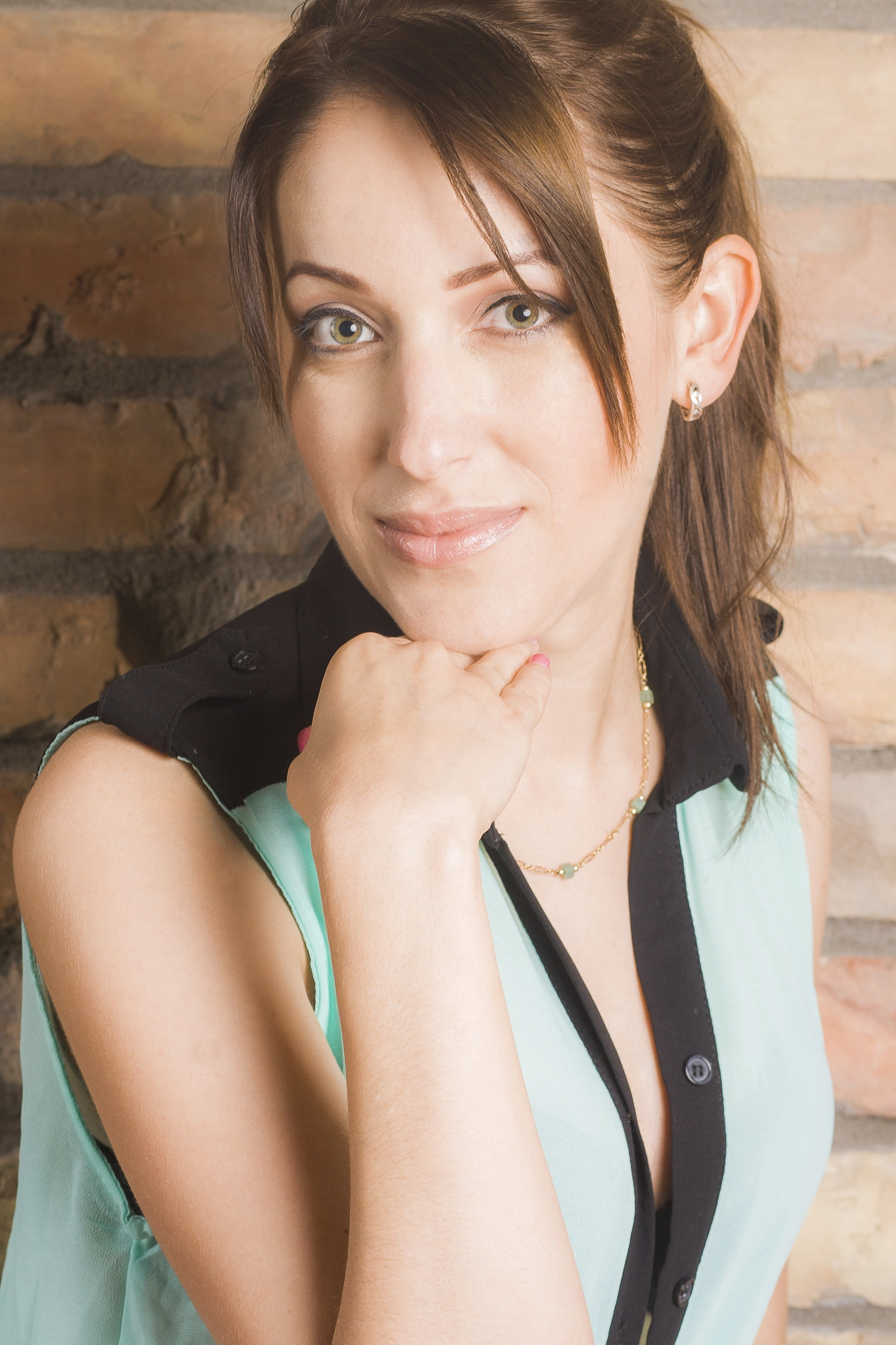 Canon EF 85mm F1.8 USM sample photo. R photography