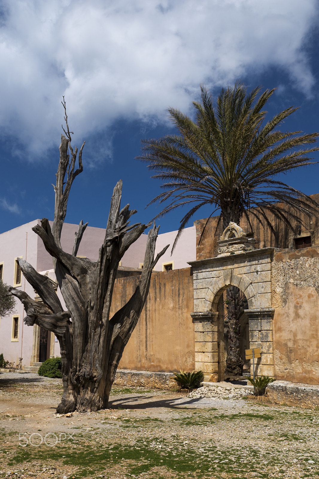 Sigma 17-70mm F2.8-4 DC Macro HSM sample photo. Holy monastery arkadi photography