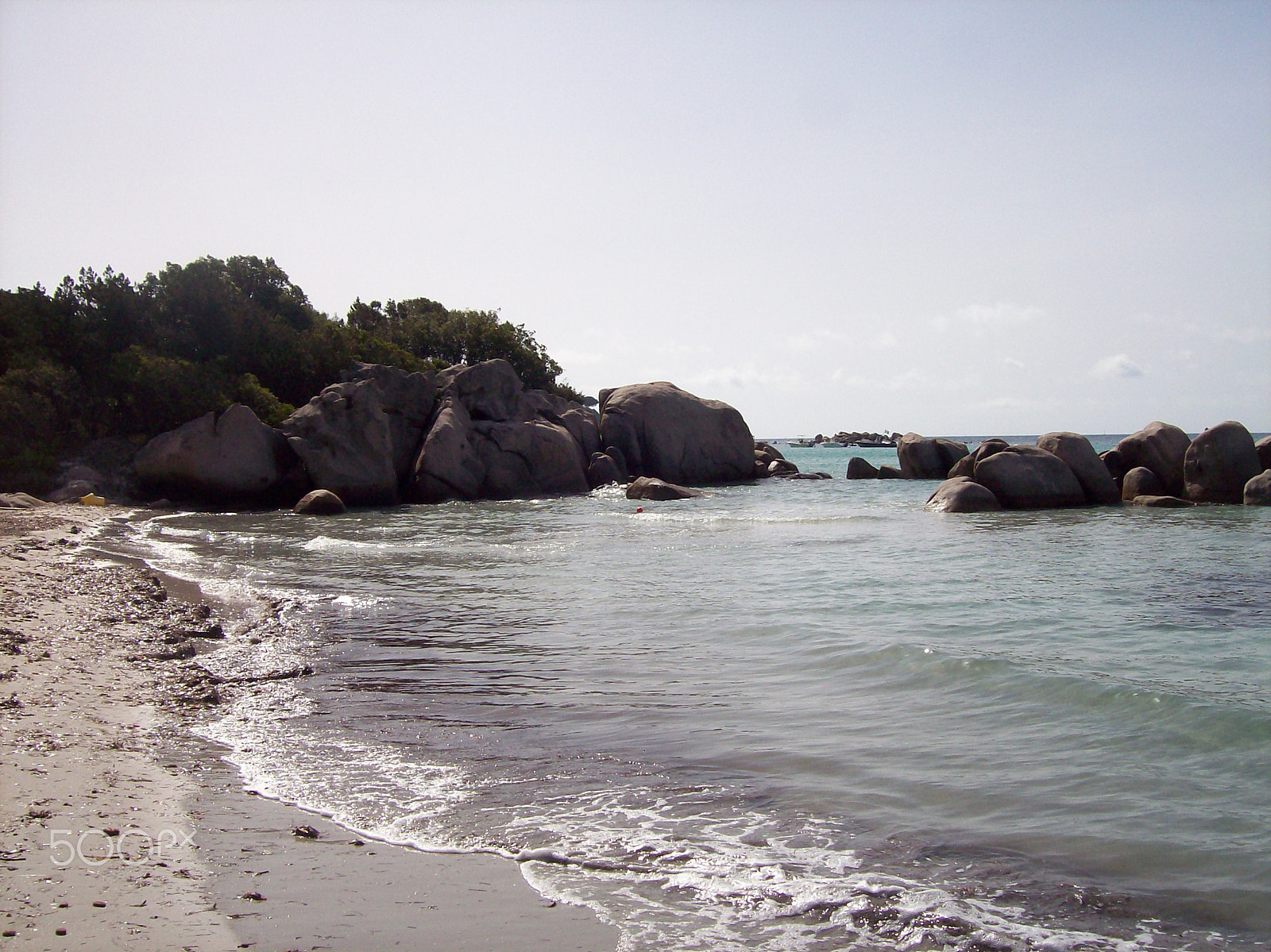 Kodak EASYSHARE C643 ZOOM DIGITAL CAMERA sample photo. Plages le long de propriano photography
