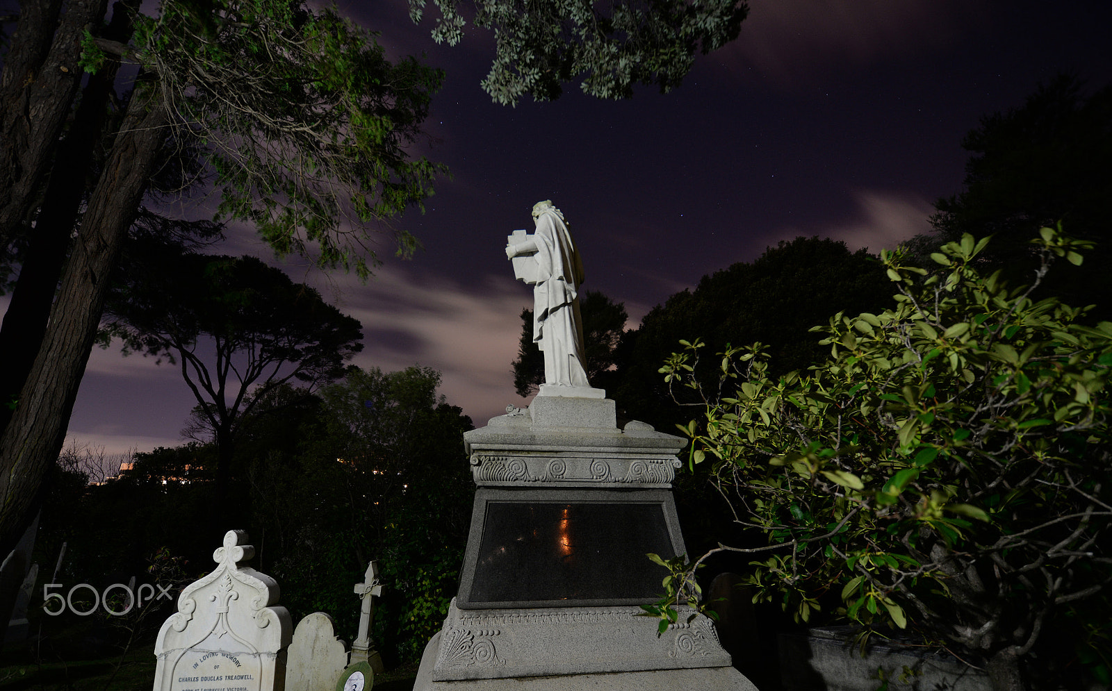 Sigma 12-24mm F4.5-5.6 EX DG Aspherical HSM sample photo. Wellington city night shoot photography