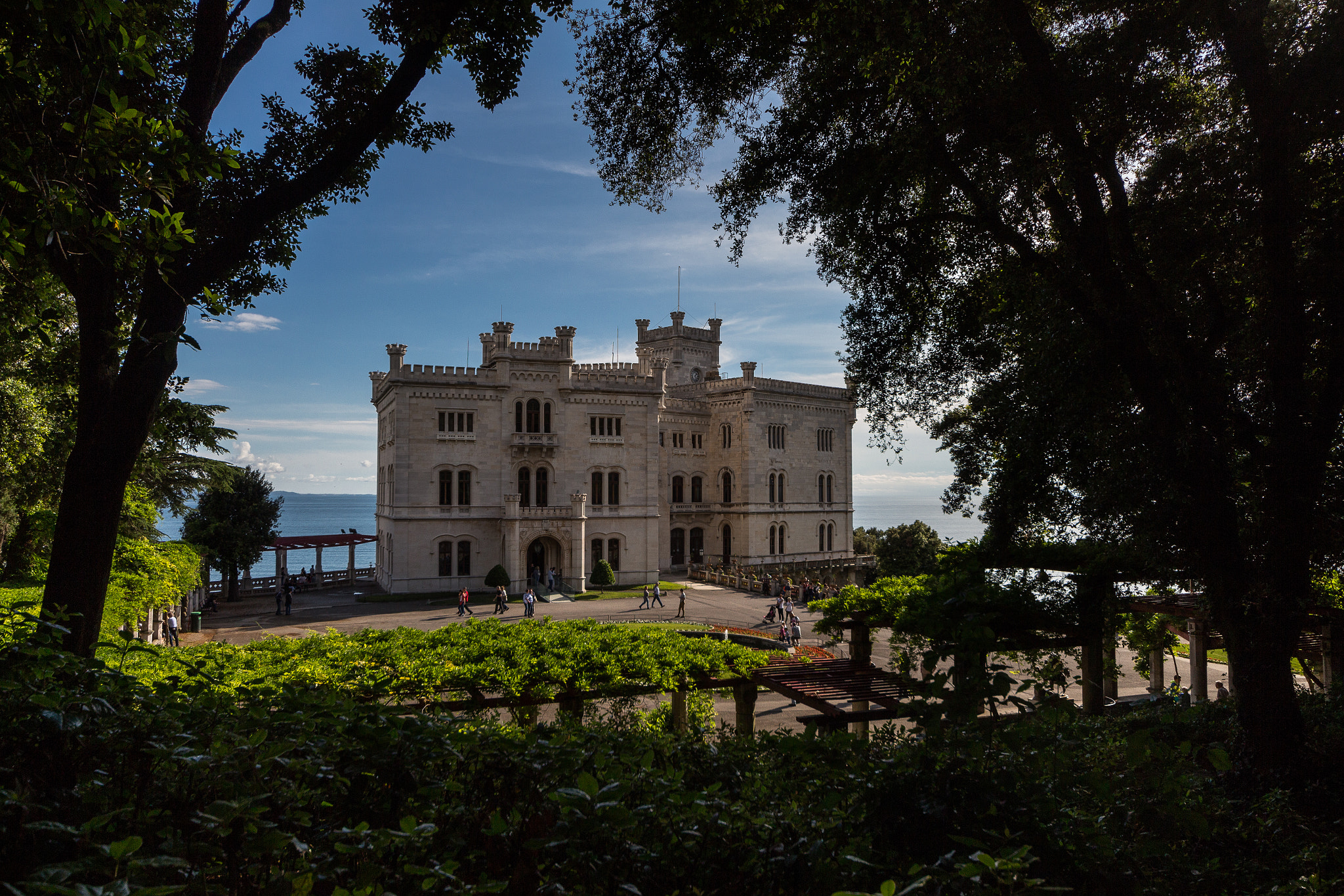 Sigma 8-16mm F4.5-5.6 DC HSM sample photo. Miramare castle photography