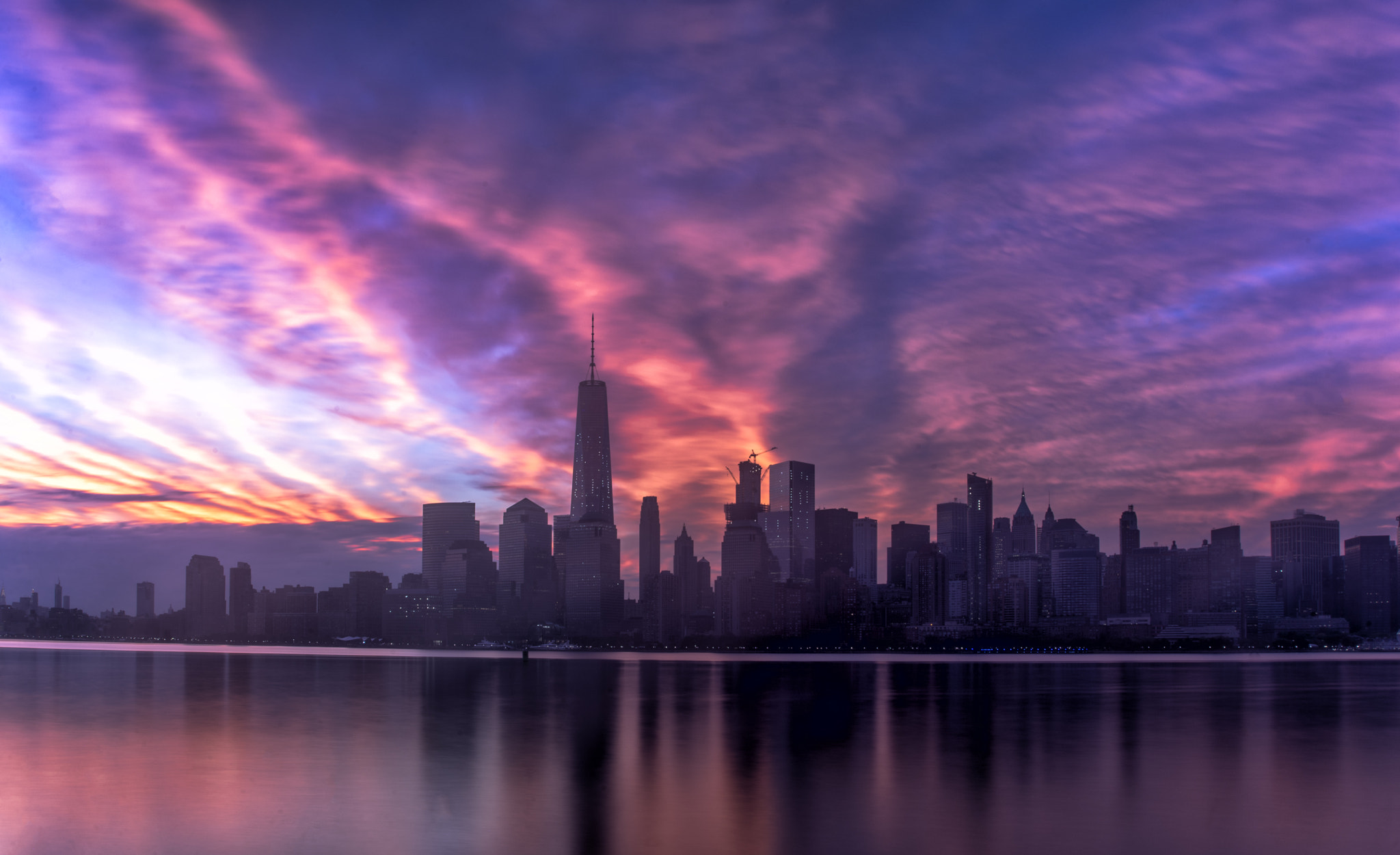 AF Zoom-Nikkor 28-80mm f/3.3-5.6G sample photo. Sunrise over the big apple photography