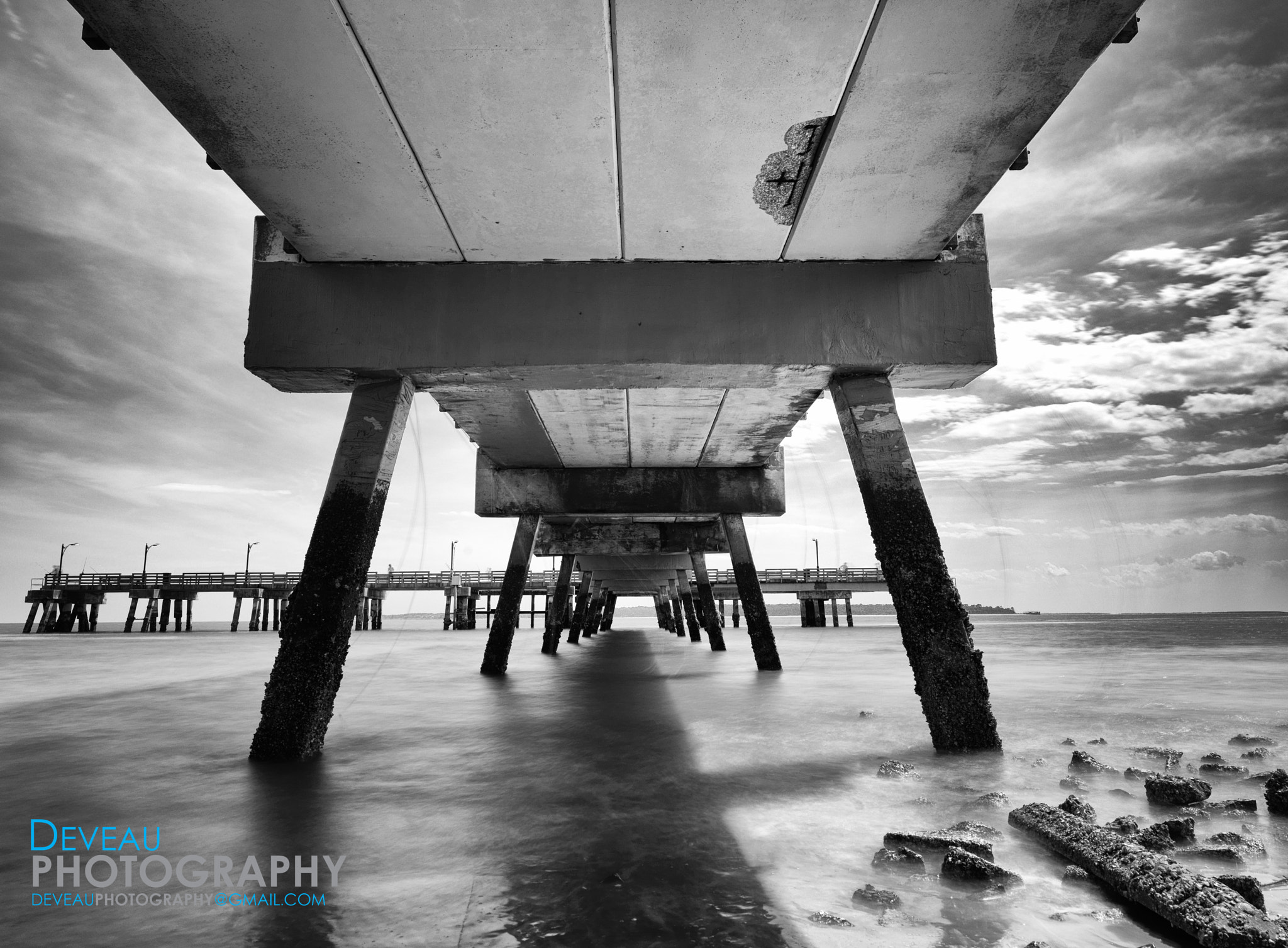 Hasselblad H4D-40 + HCD 28 sample photo. Under the pier photography