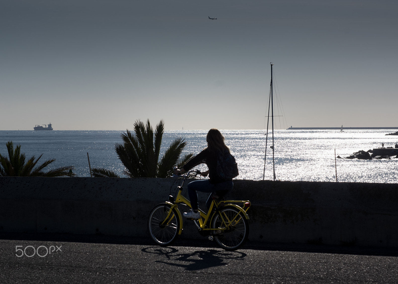 Pentax smc DA* 50-135mm F2.8 ED (IF) SDM sample photo. The girl on the yellow bike photography