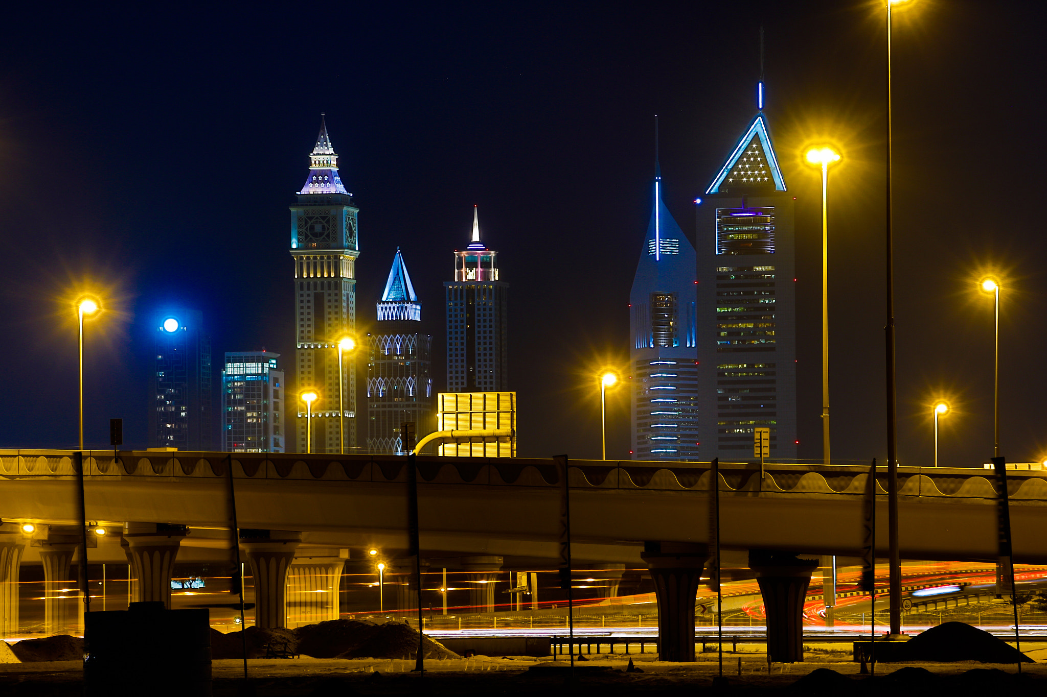 Canon 18-300mm sample photo. Dubai city beauty photography