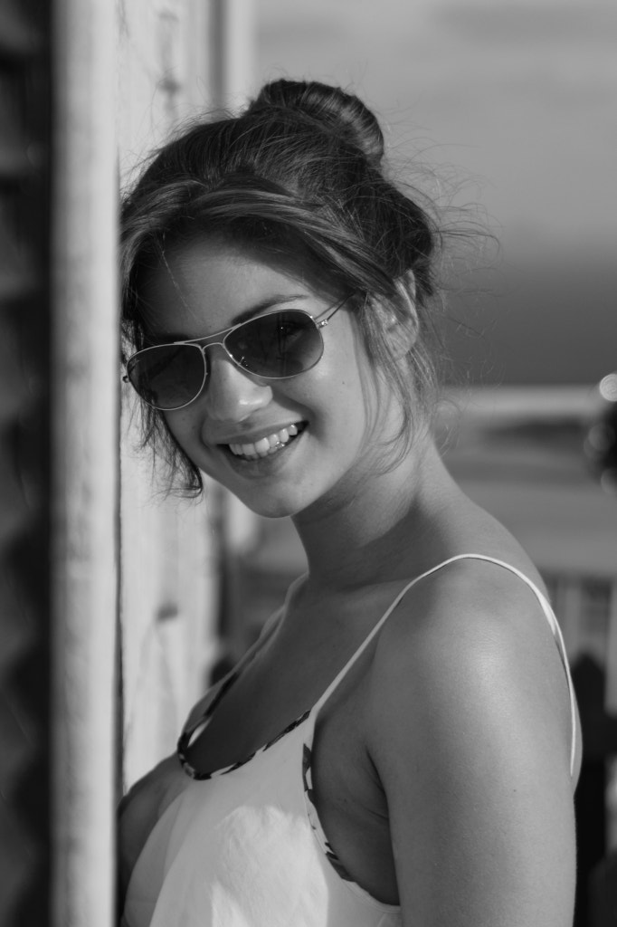 Sony SLT-A77 + Sony 28-75mm F2.8 SAM sample photo. Smile photography